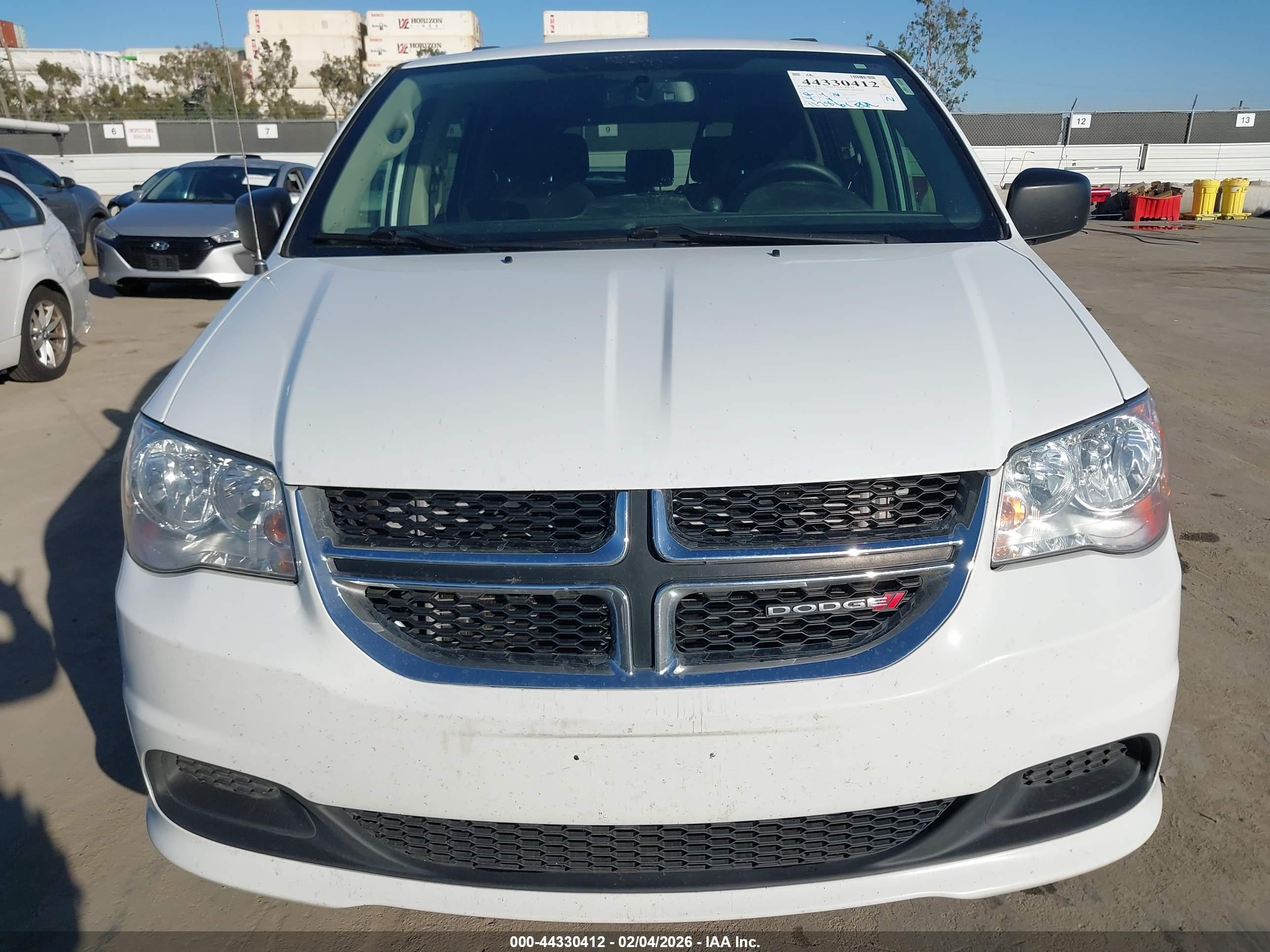 DODGE GRAND image 6