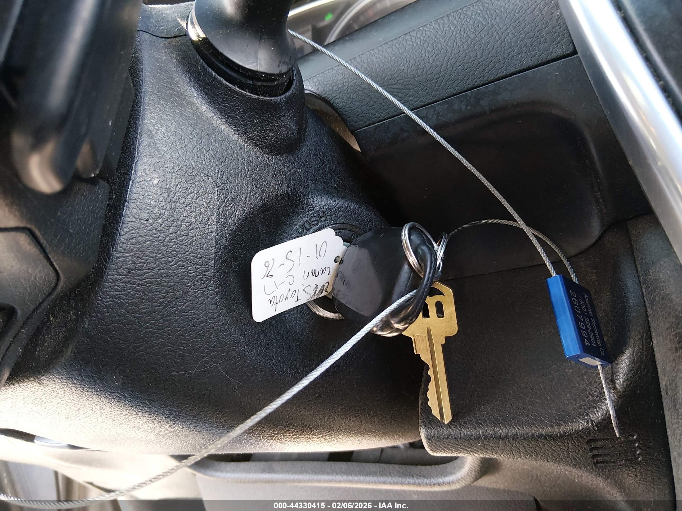 TOYOTA CAMRY image 11