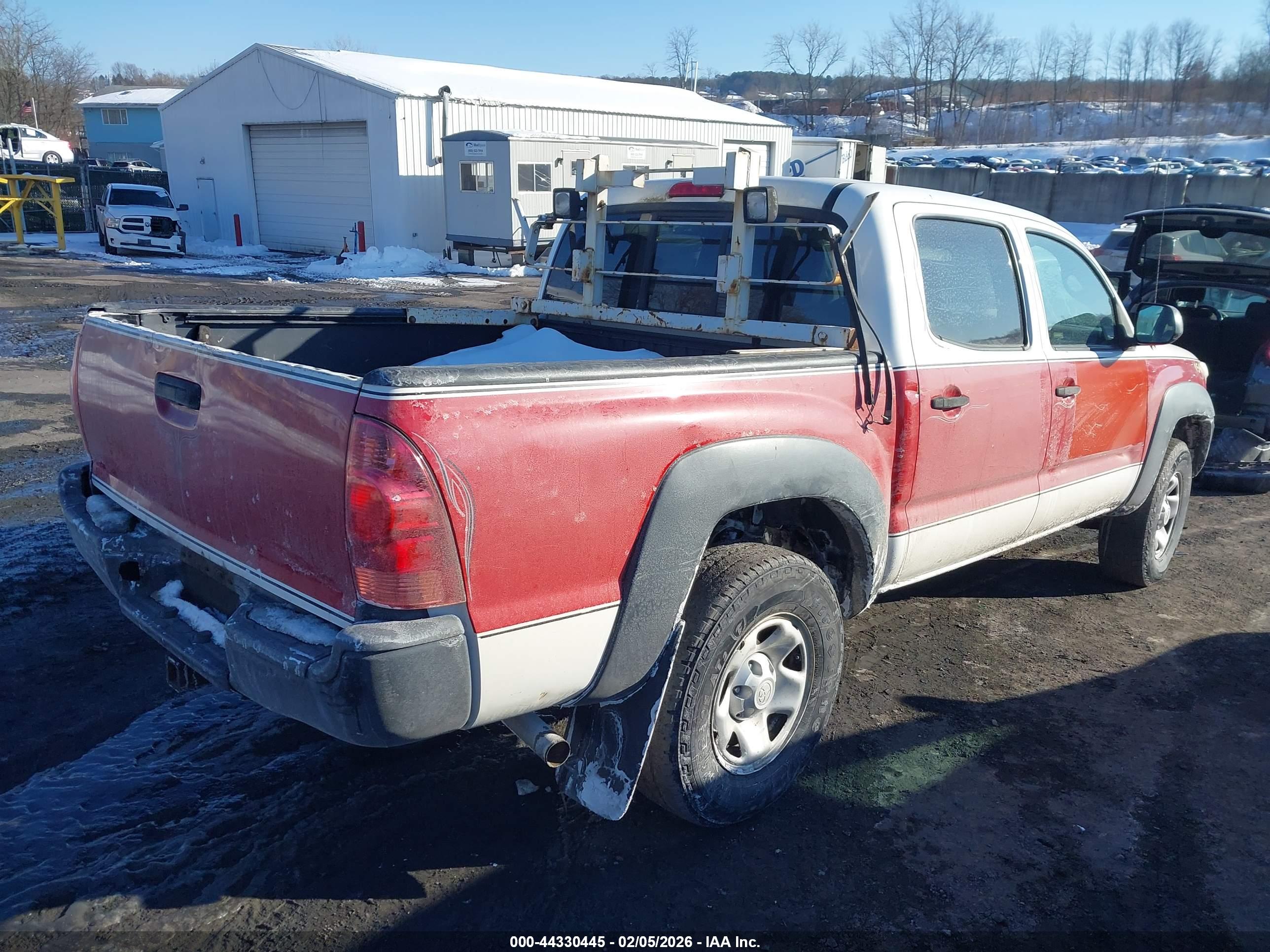 TOYOTA TACOMA image 4