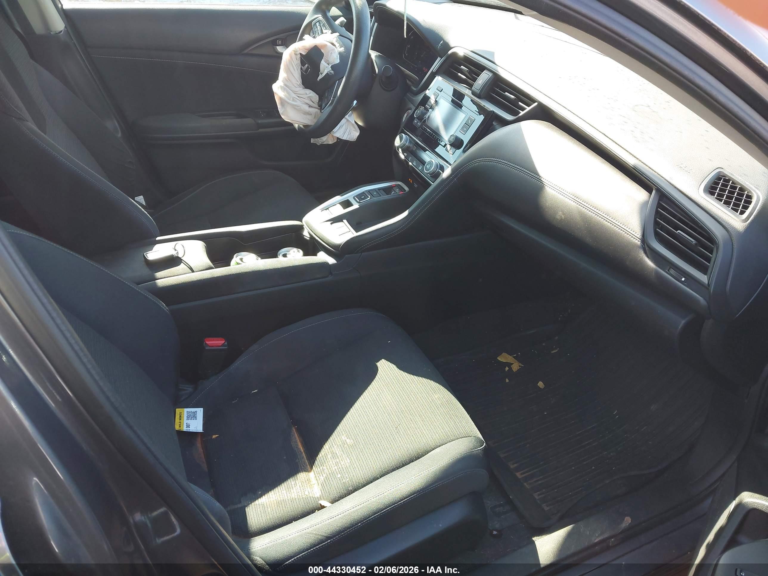 HONDA INSIGHT image 5