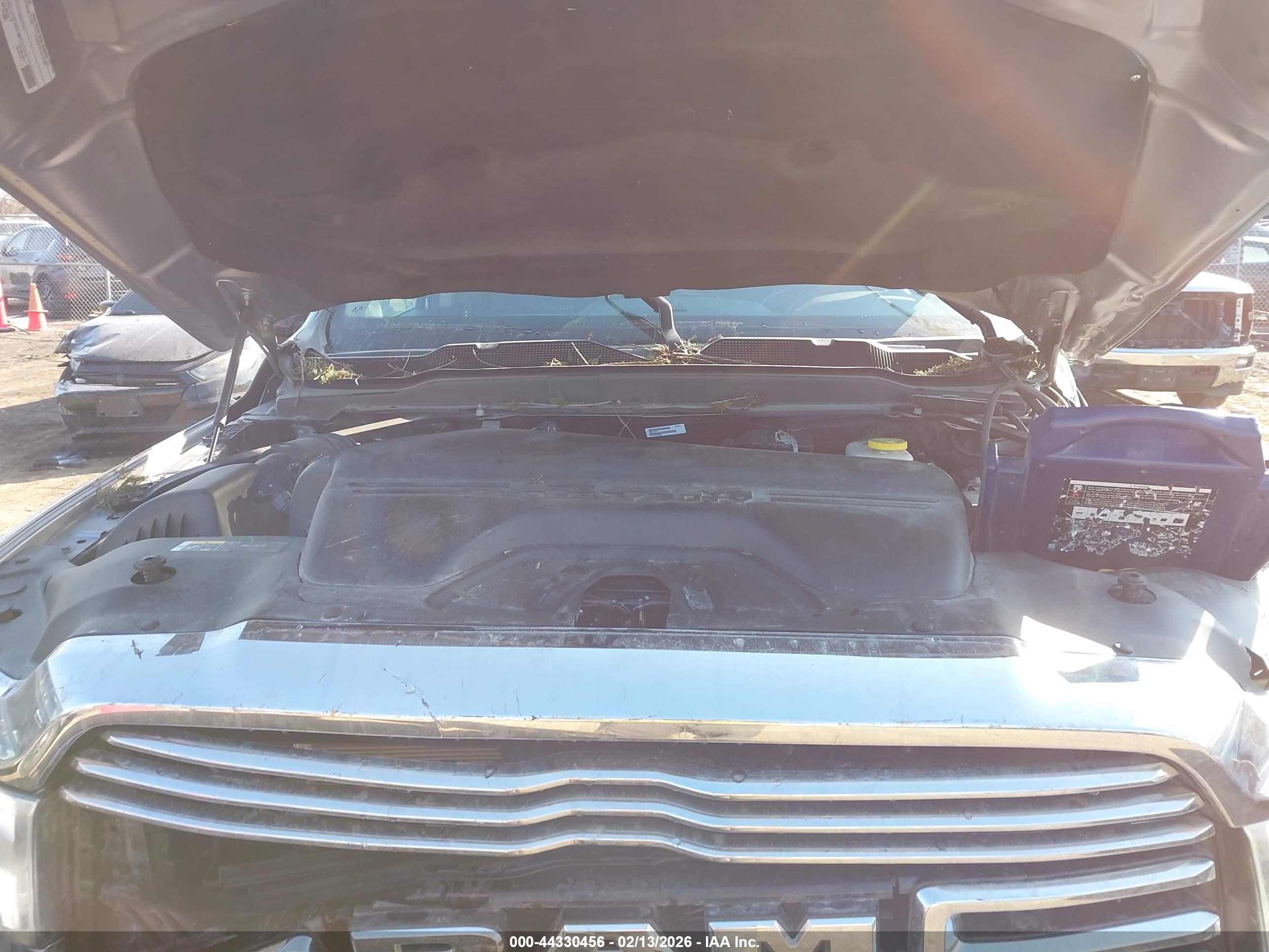 RAM 2500 image 10