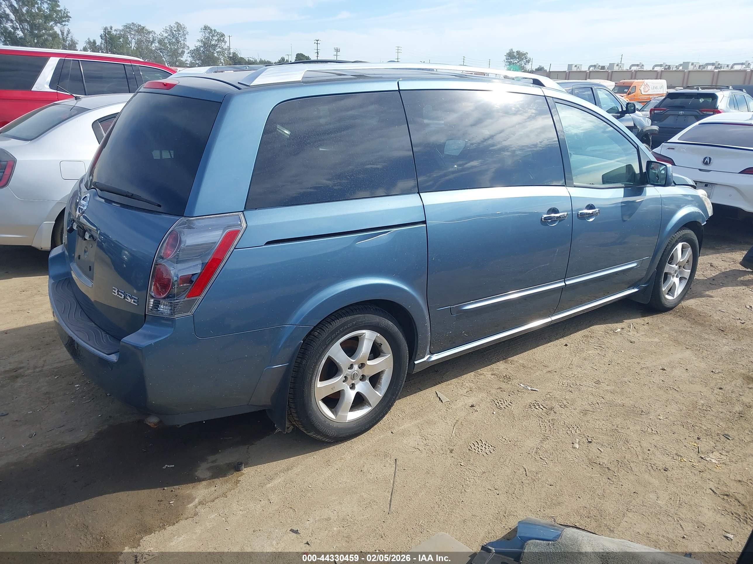 NISSAN QUEST image 4