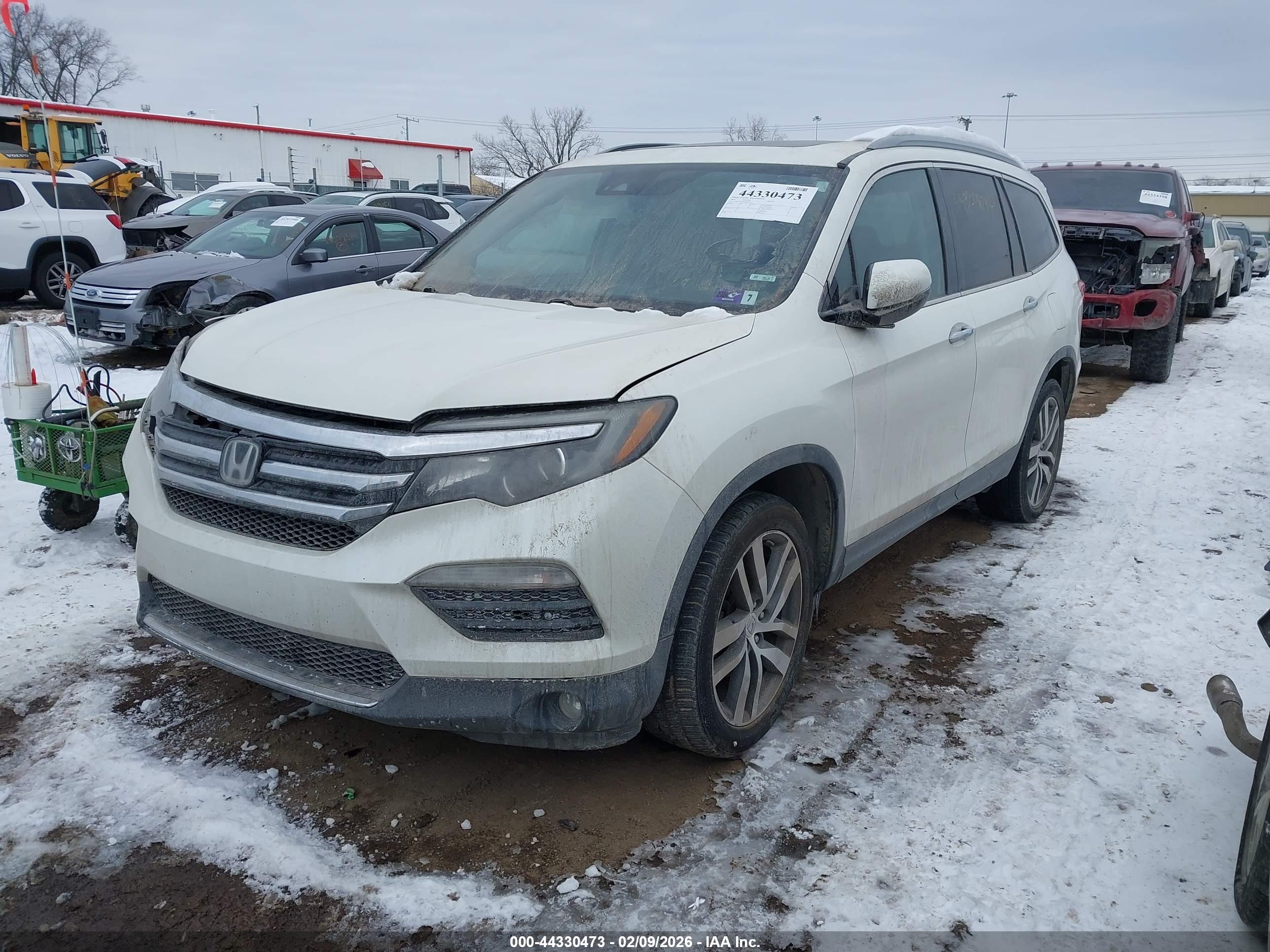 HONDA PILOT image 2