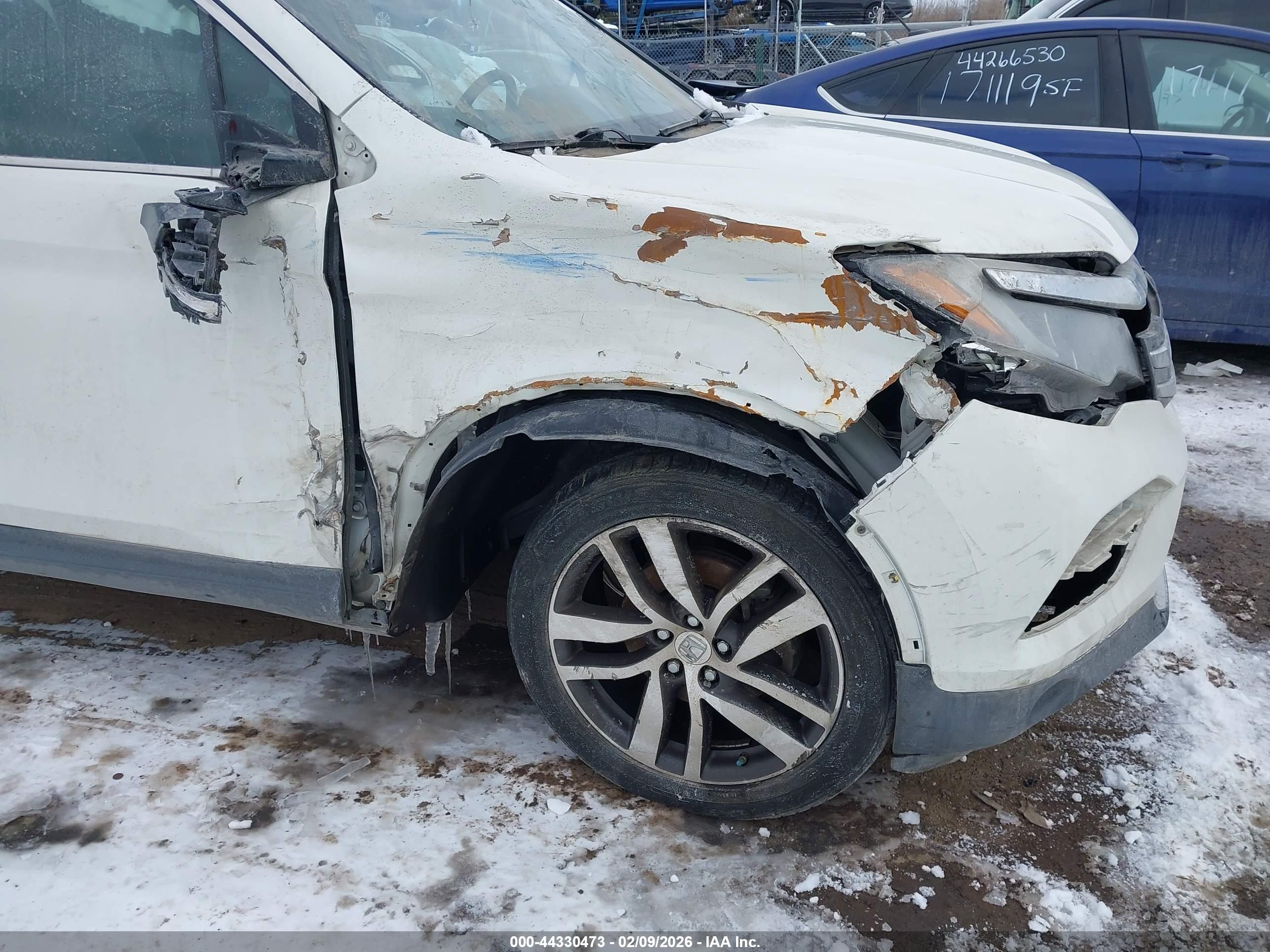 HONDA PILOT image 6