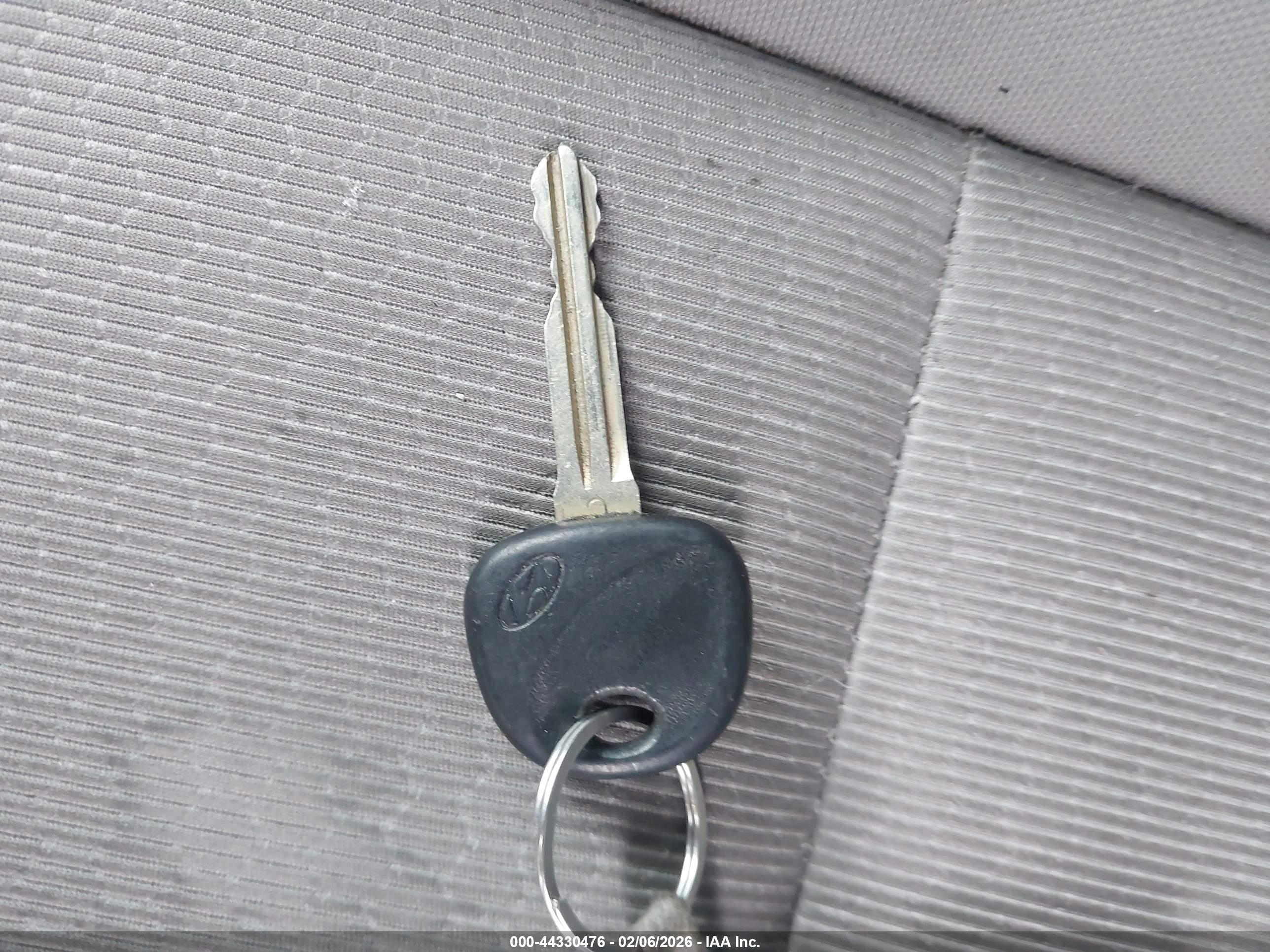 HYUNDAI ELANTRA image 11
