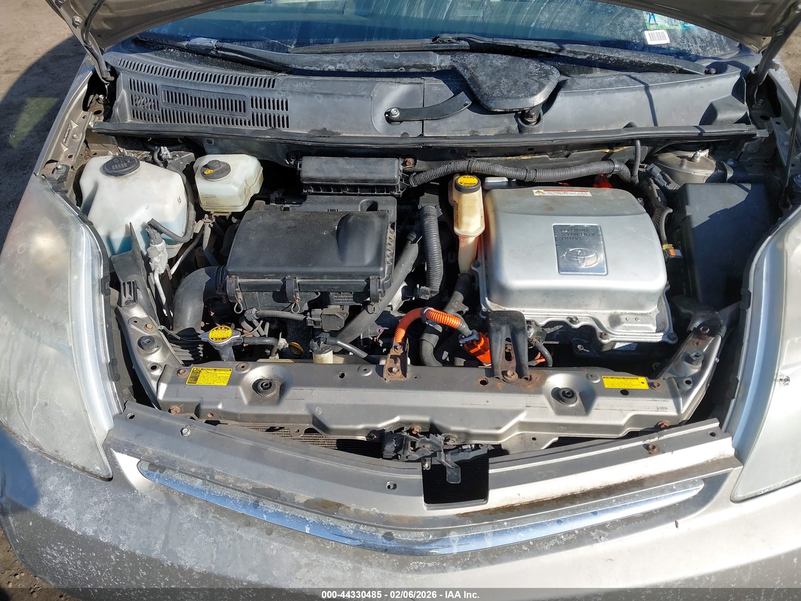 TOYOTA PRIUS image 10