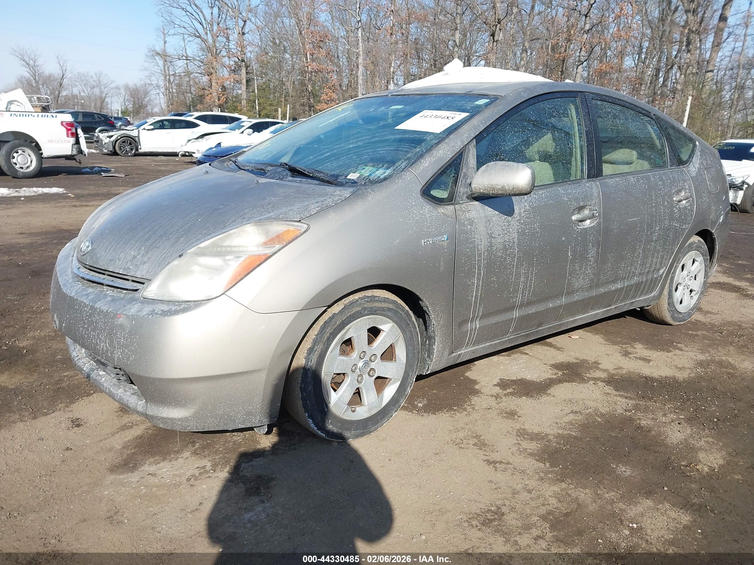 TOYOTA PRIUS image 2