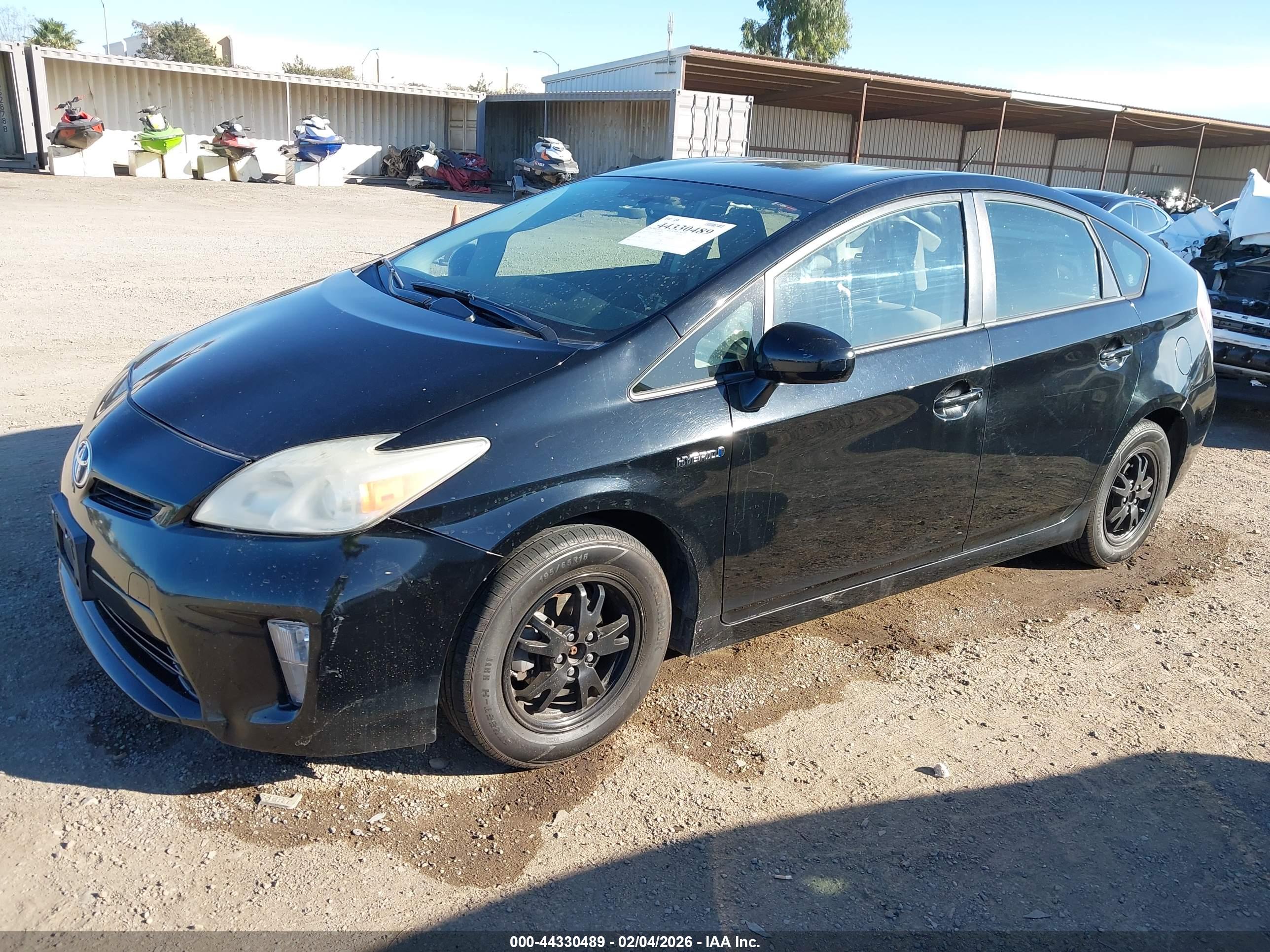 TOYOTA PRIUS image 2