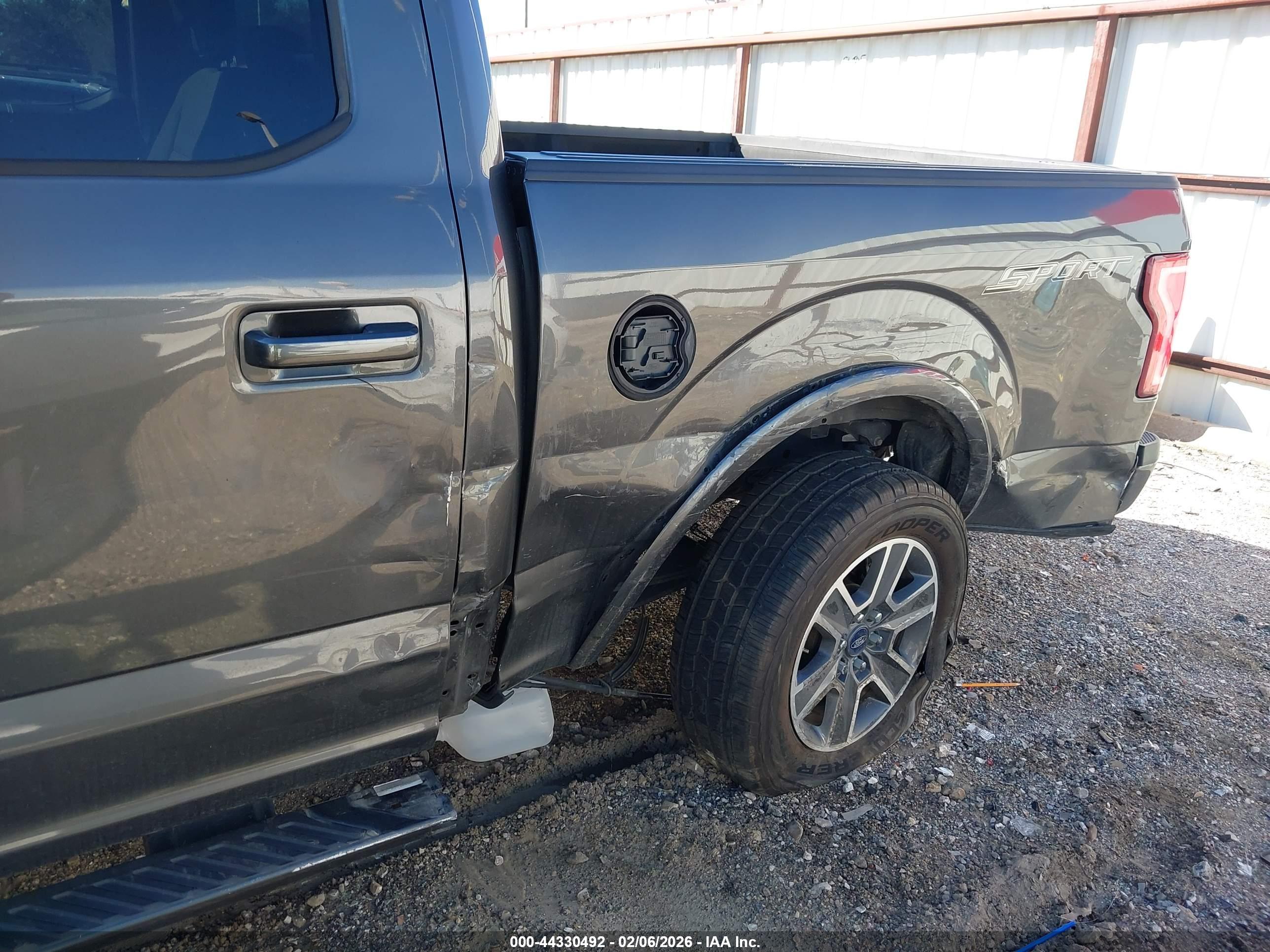 FORD F-150 image 6