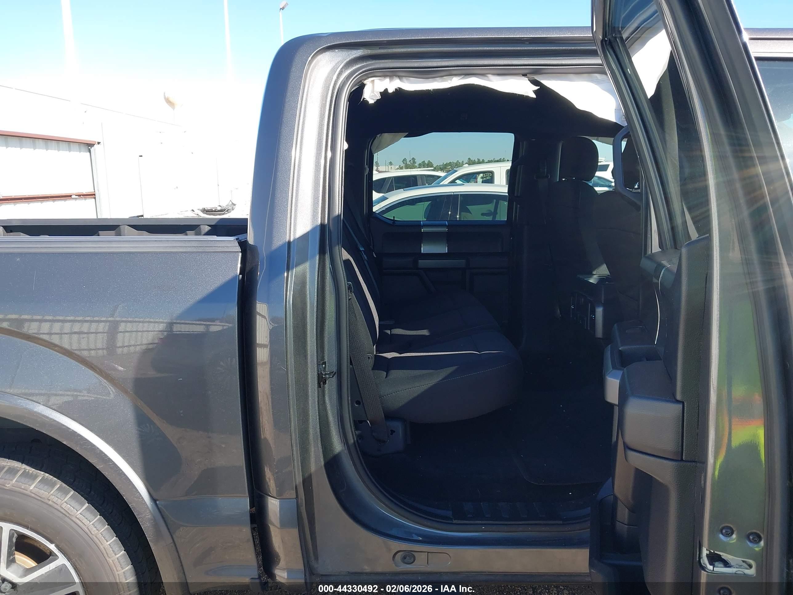 FORD F-150 image 8