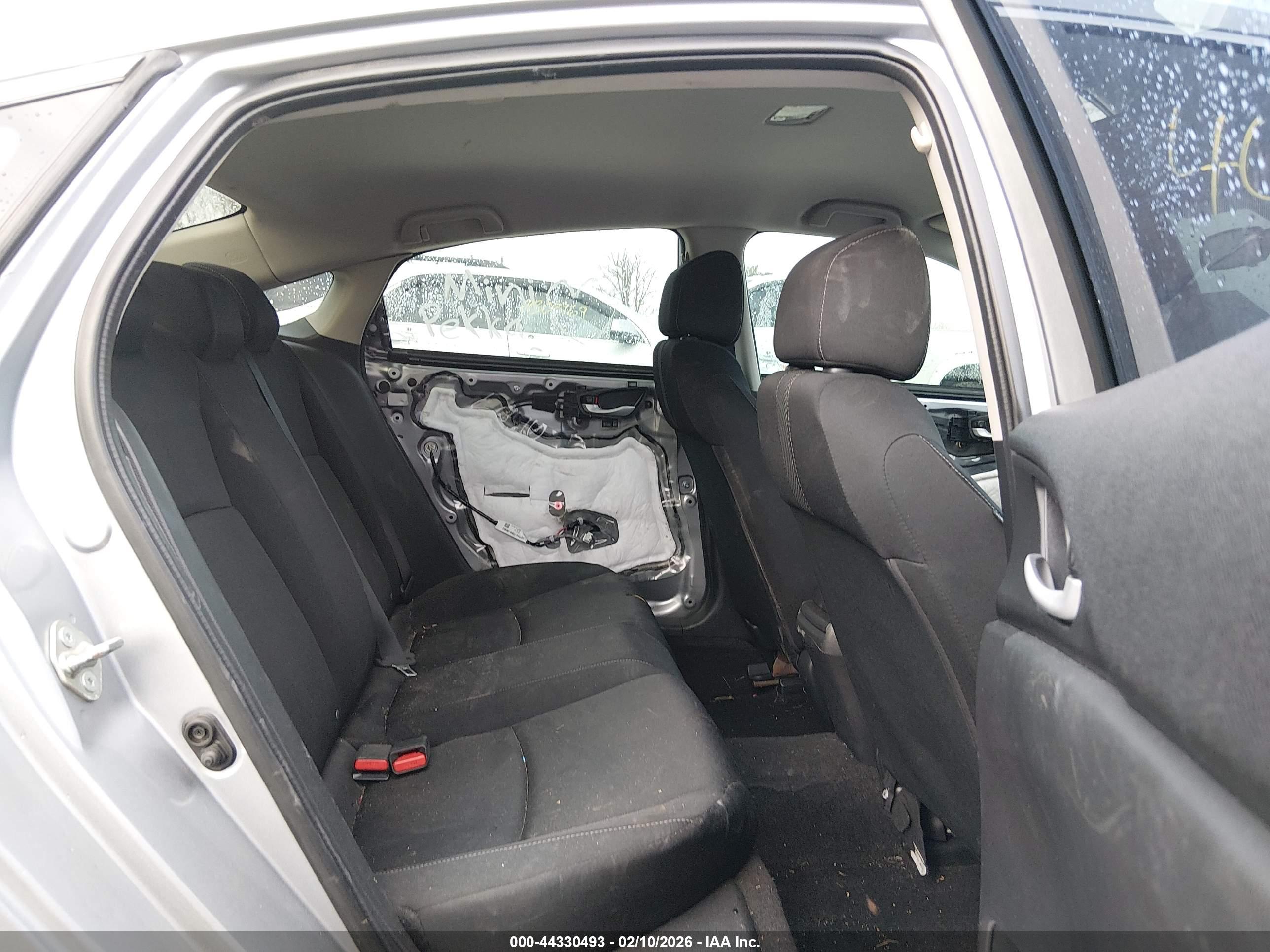 HONDA CIVIC image 8