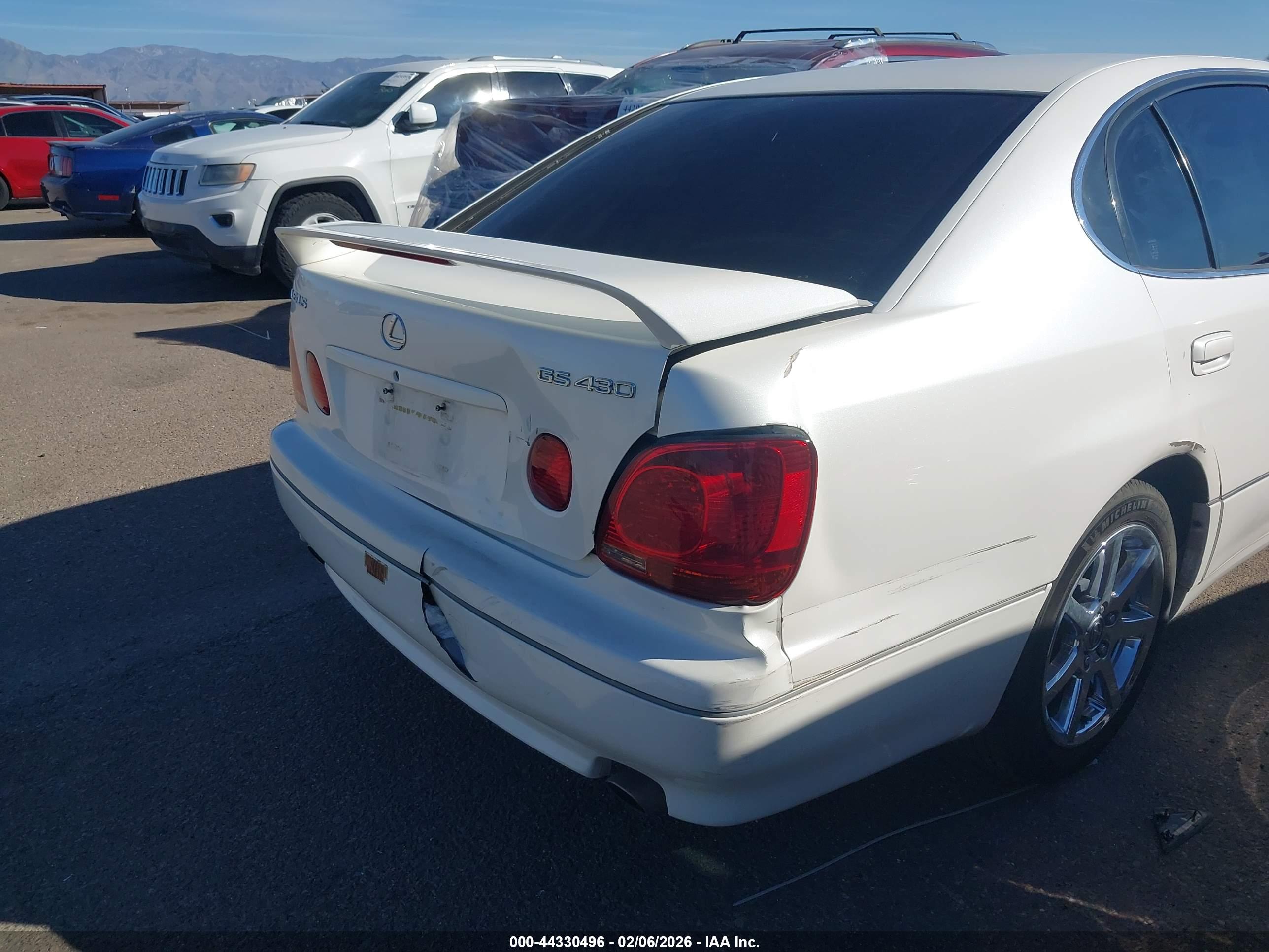 LEXUS GS image 6