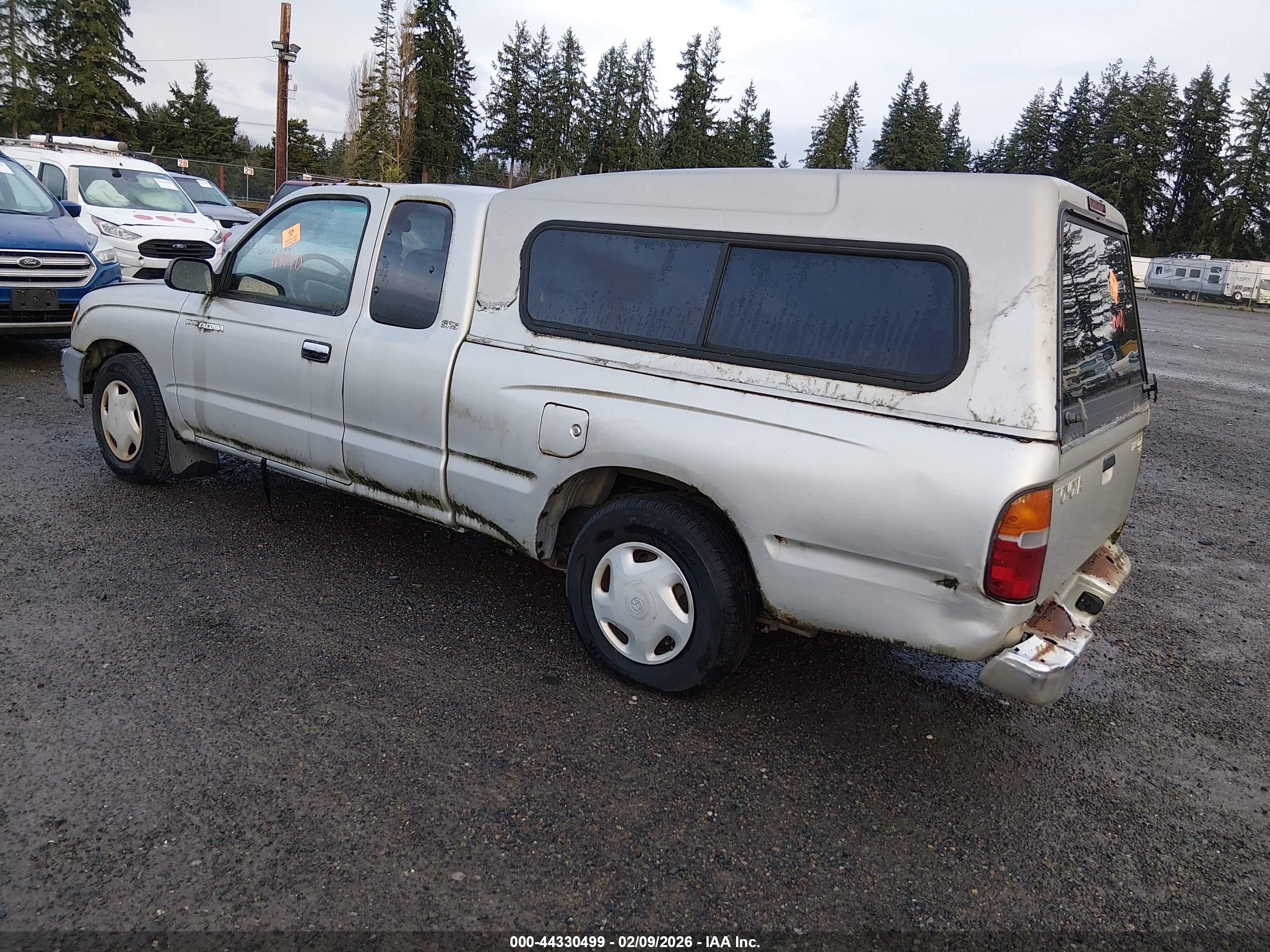 TOYOTA TACOMA image 3