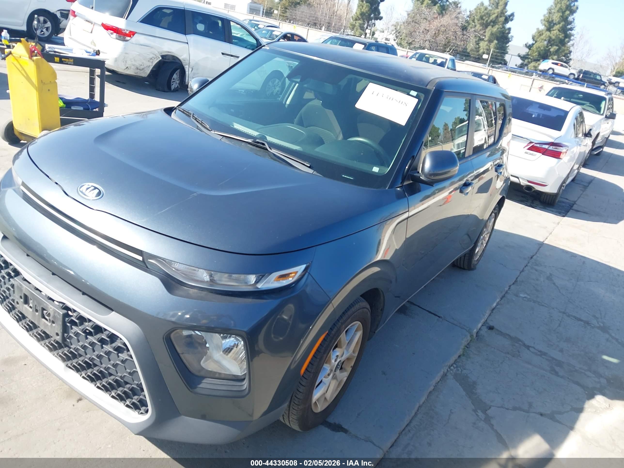 KIA SOUL image 2