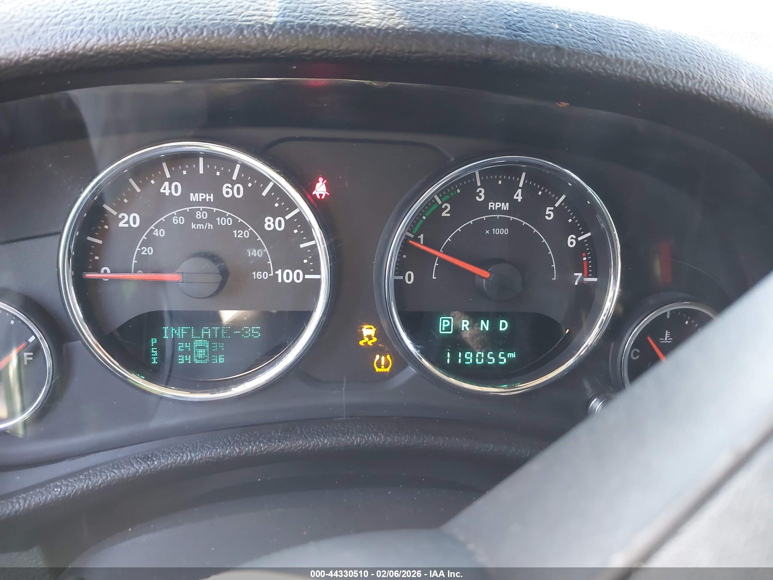JEEP WRANGLER image 7