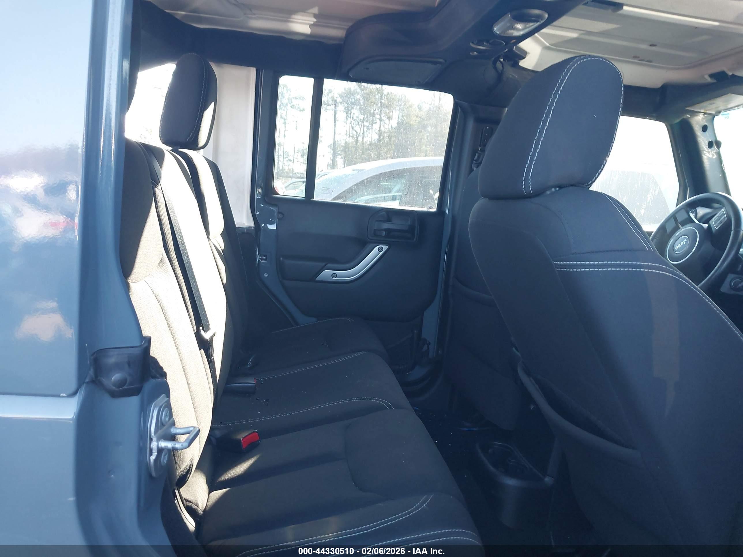 JEEP WRANGLER image 8