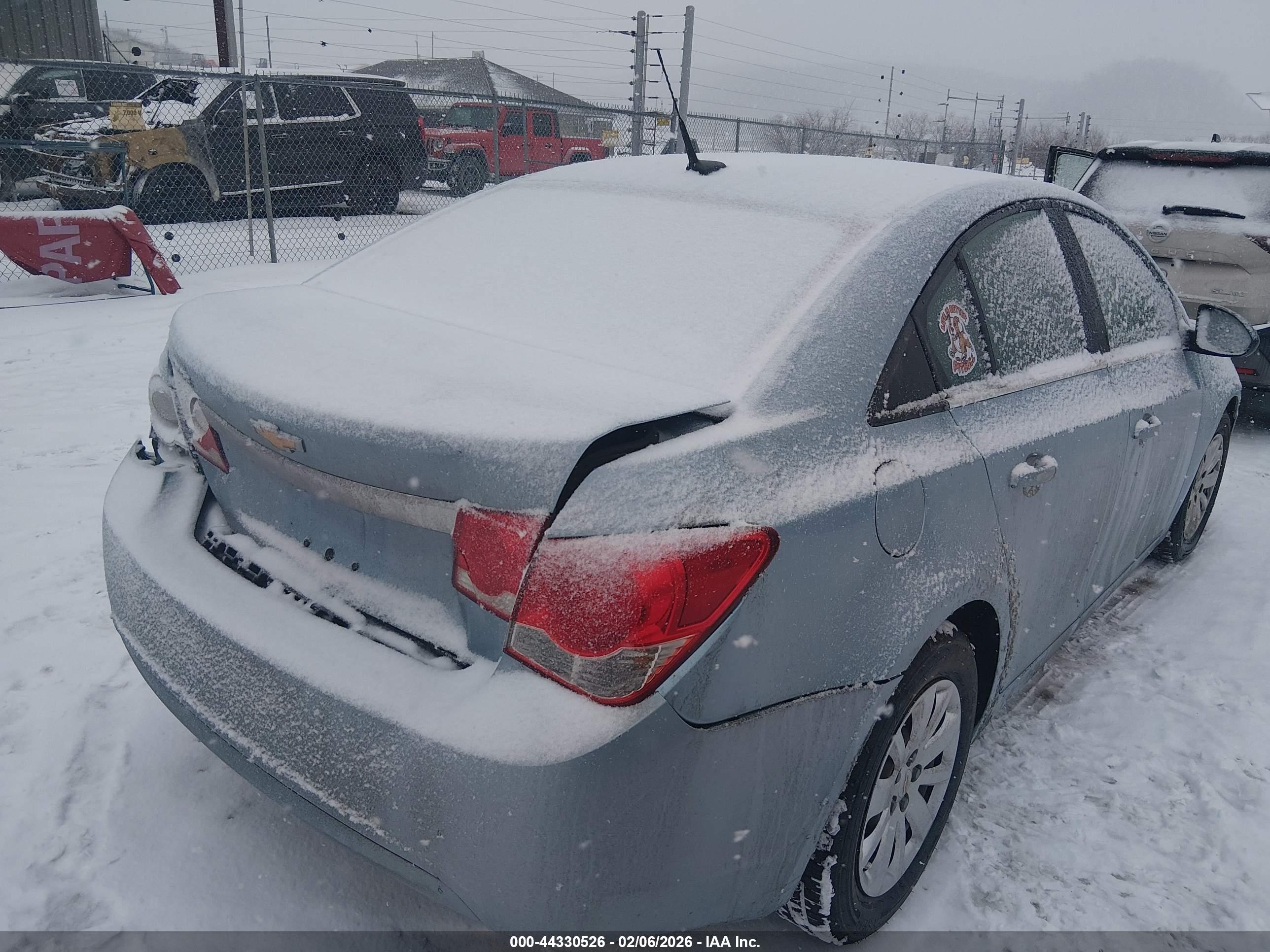 CHEVROLET CRUZE image 4