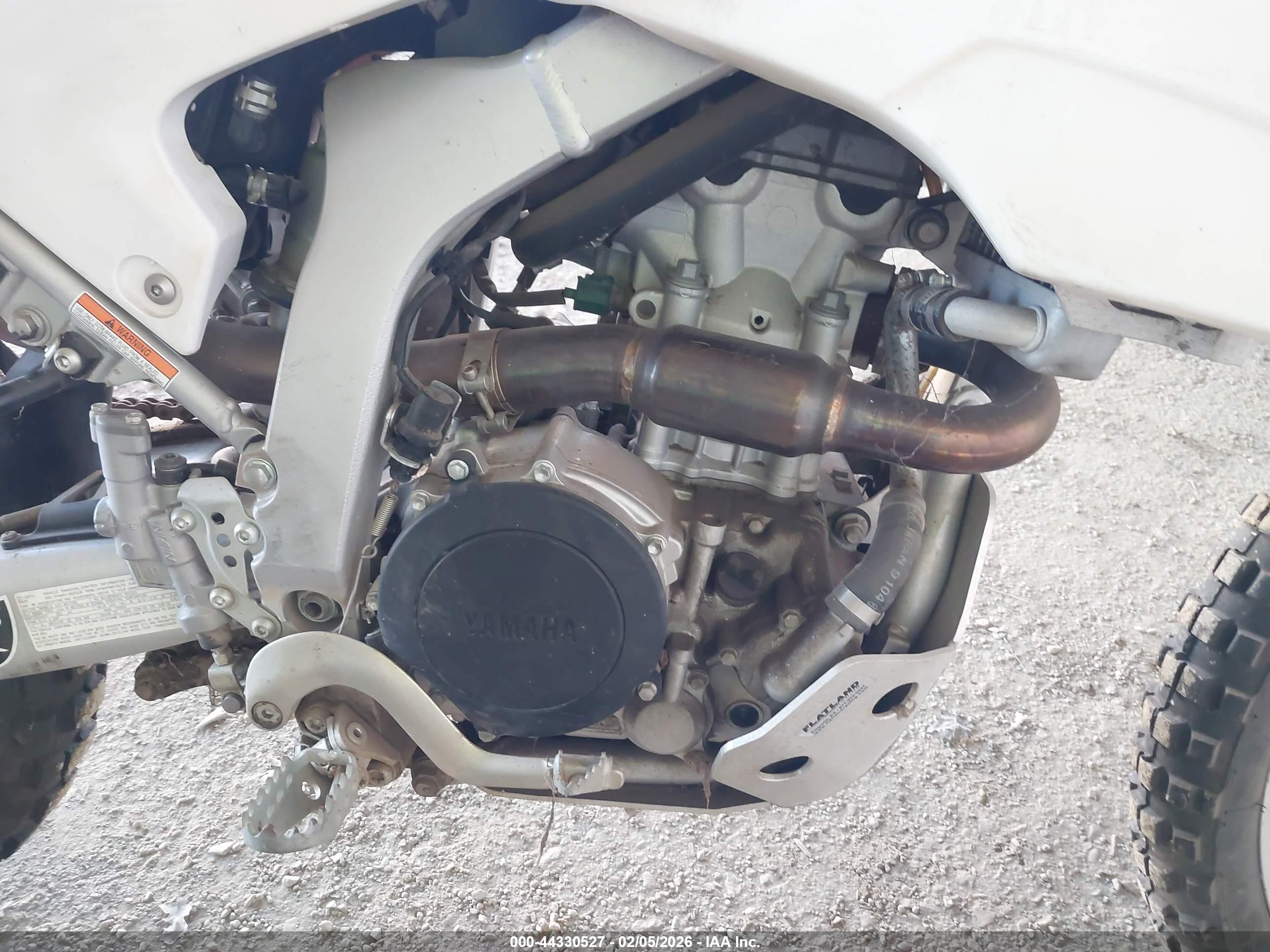 YAMAHA WR250 image 8