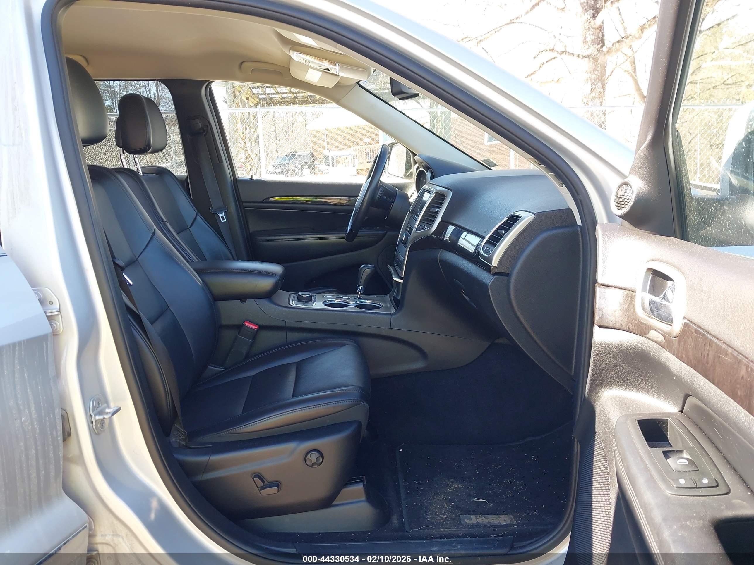 JEEP GRAND image 5