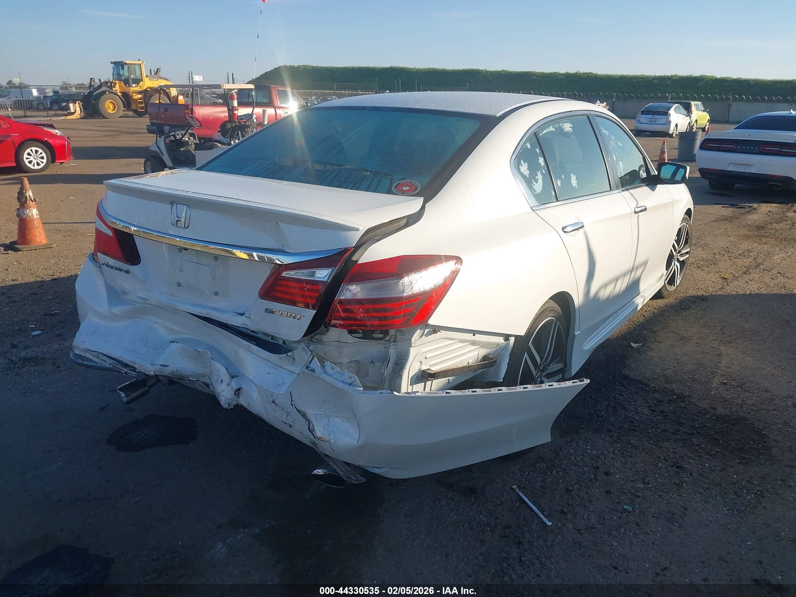 HONDA ACCORD image 4