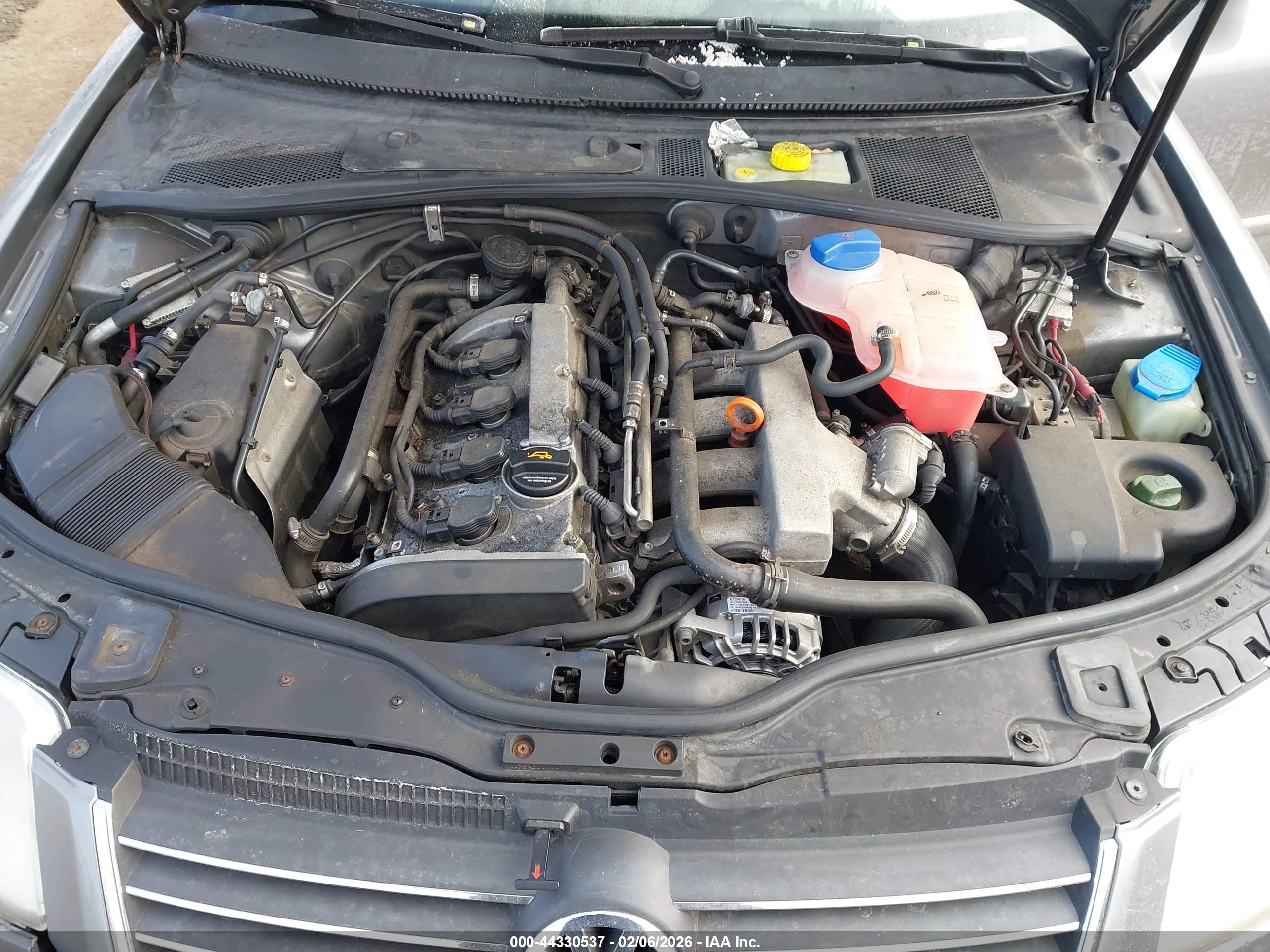 VOLKSWAGEN PASSAT image 10