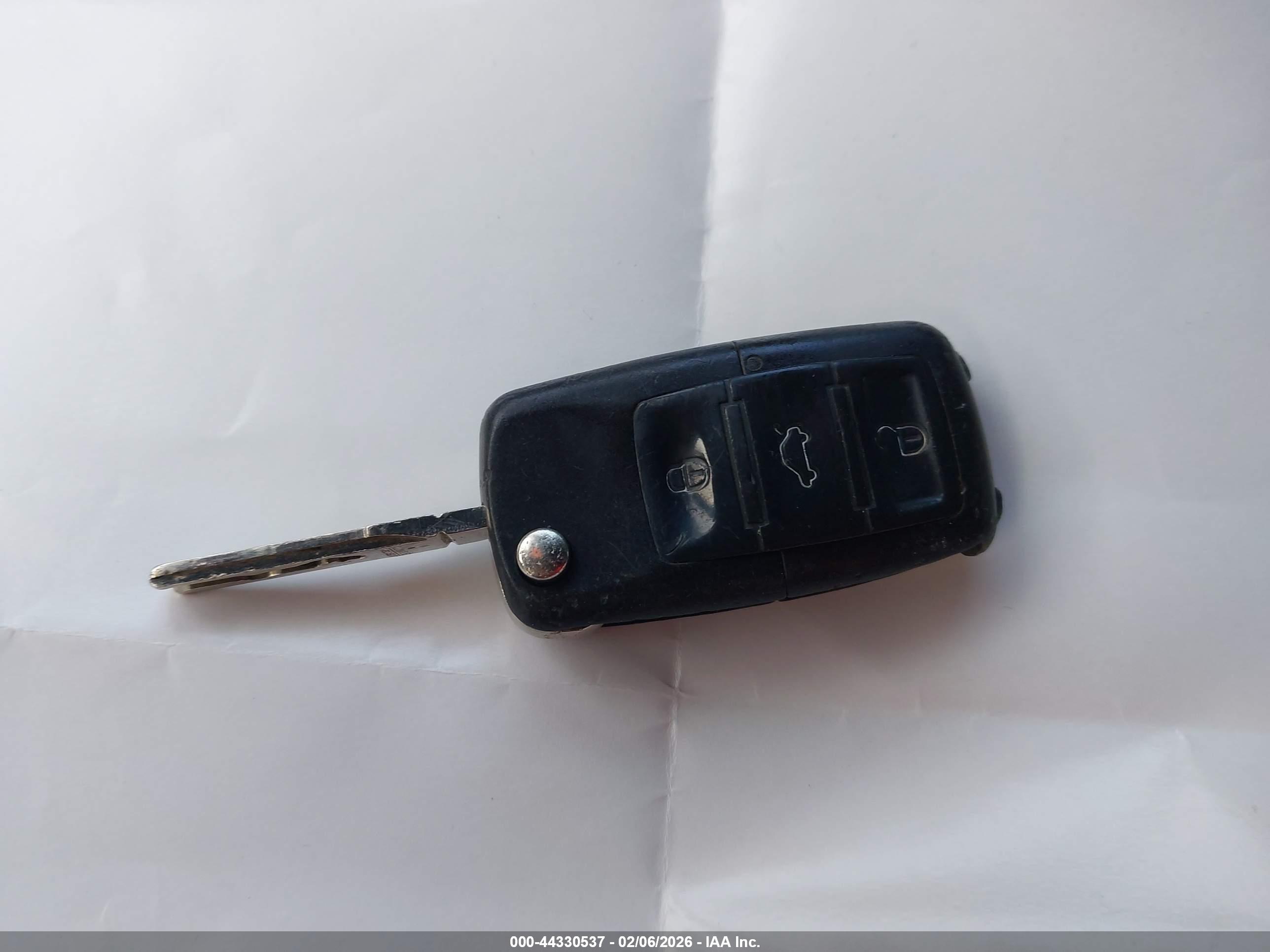 VOLKSWAGEN PASSAT image 11