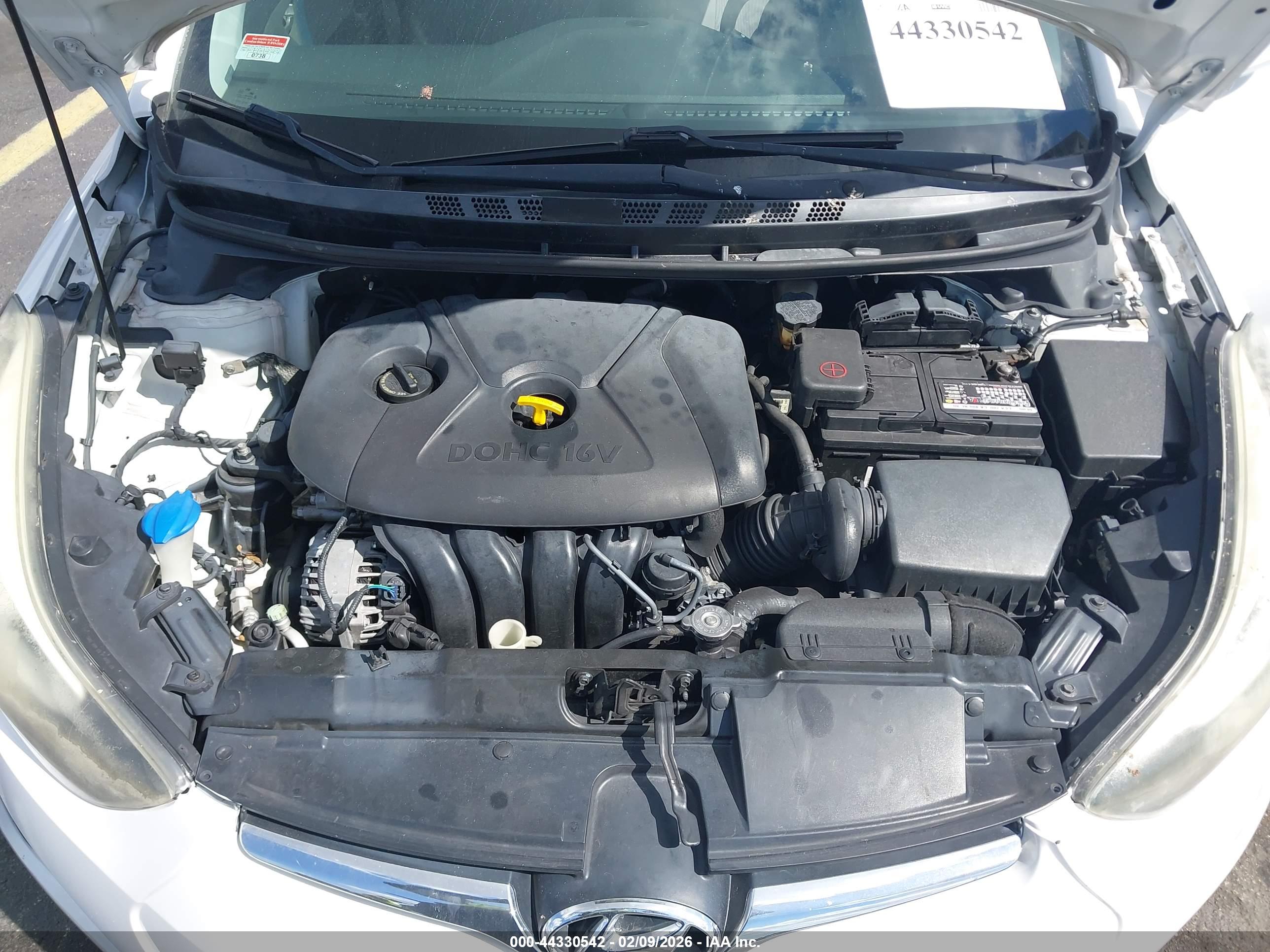 HYUNDAI ELANTRA image 10