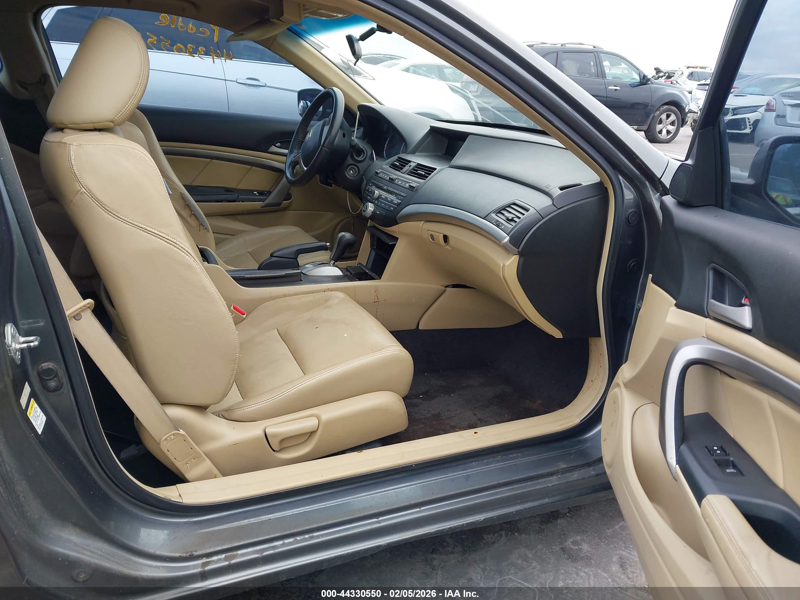 HONDA ACCORD image 5