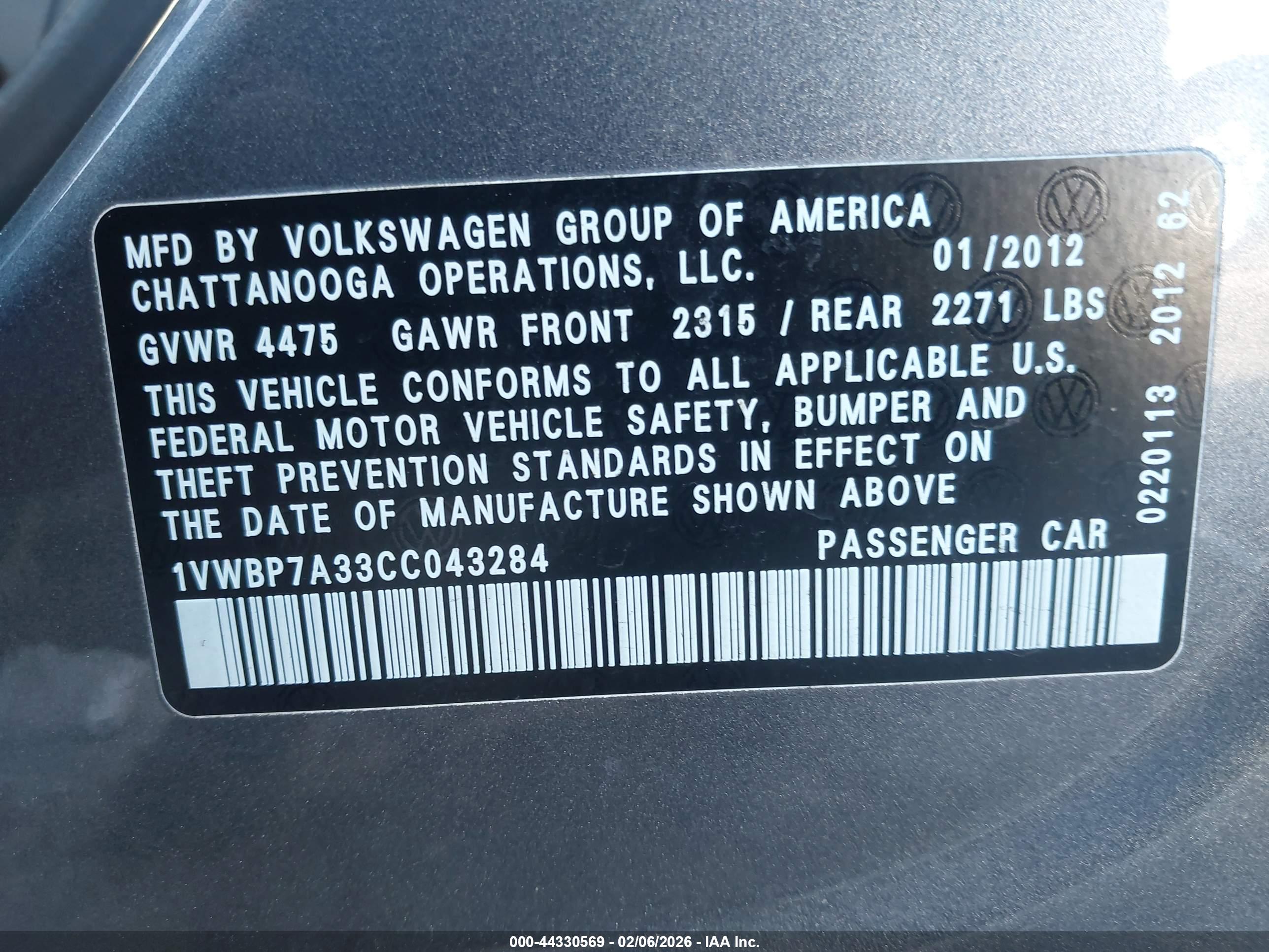 VOLKSWAGEN PASSAT image 9