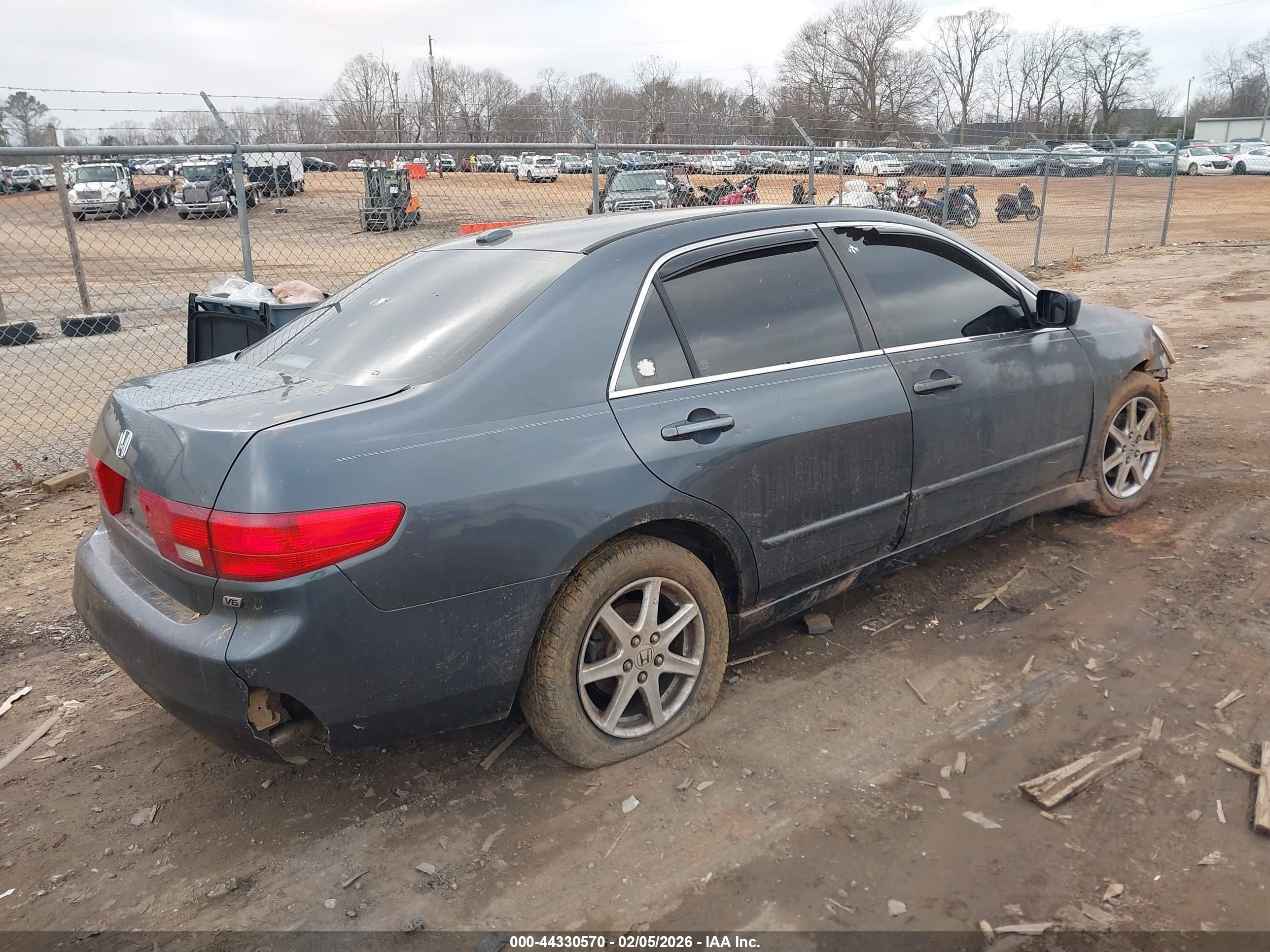 HONDA ACCORD image 4