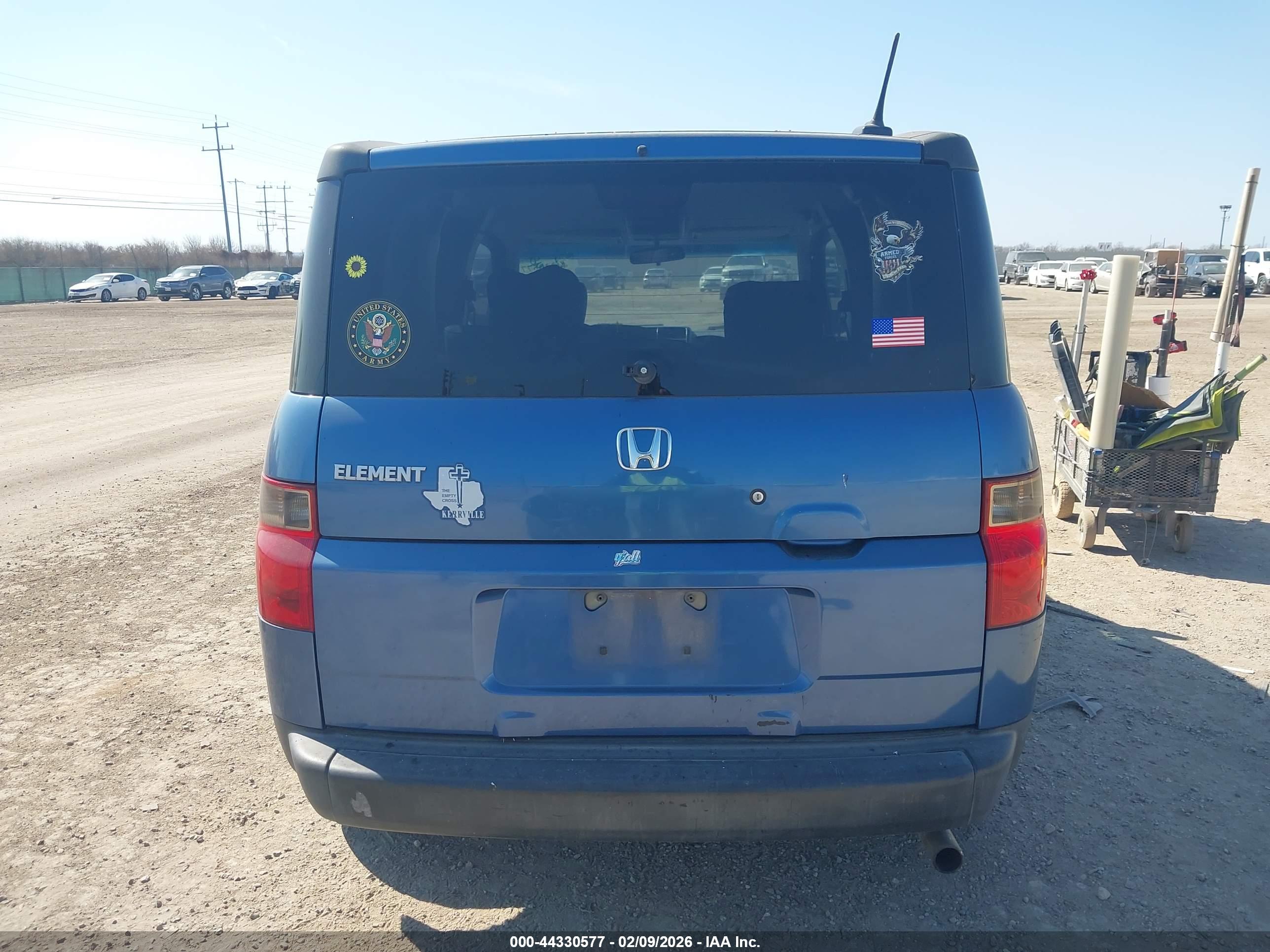 HONDA ELEMENT image 6