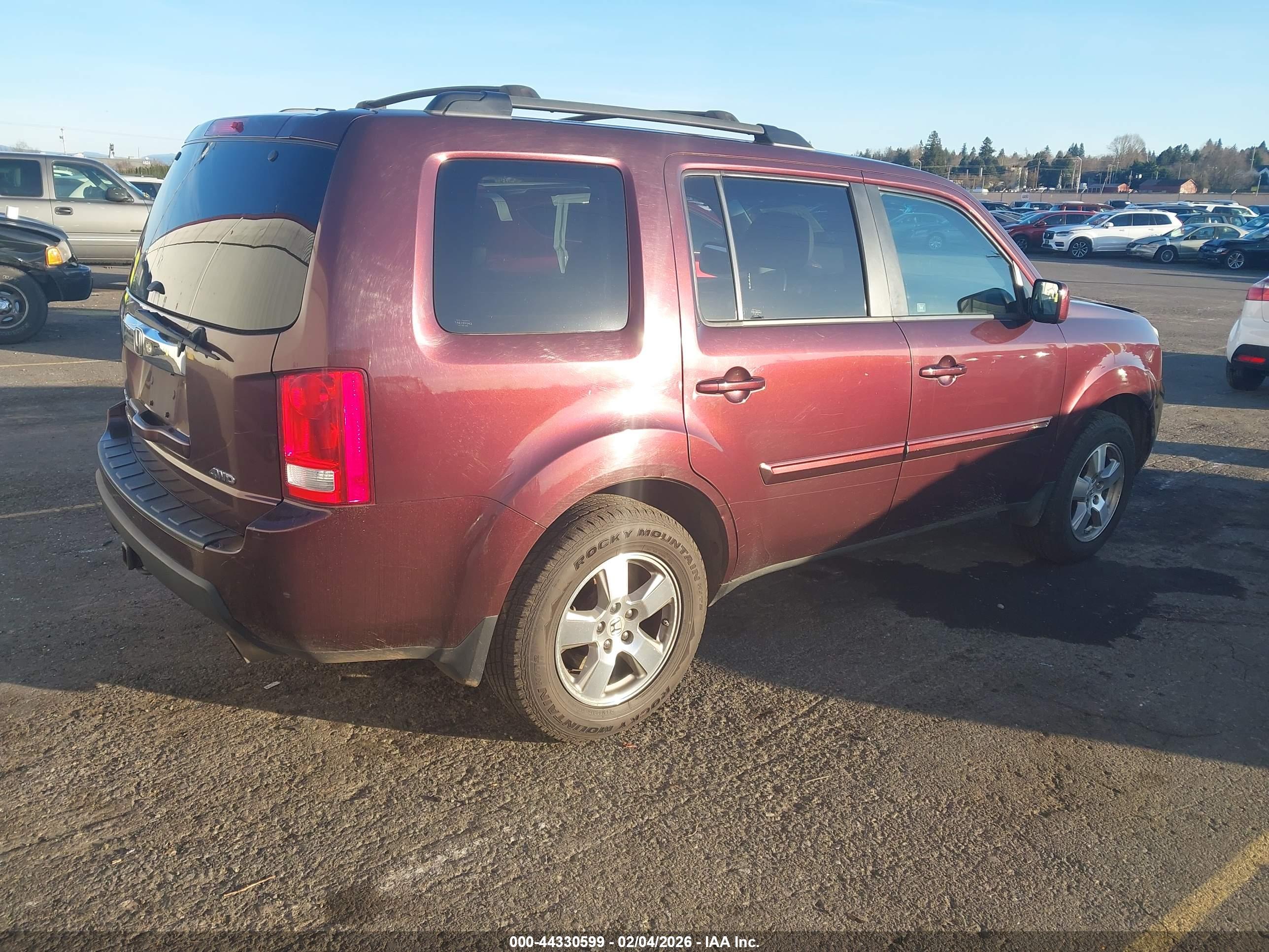 HONDA PILOT image 4