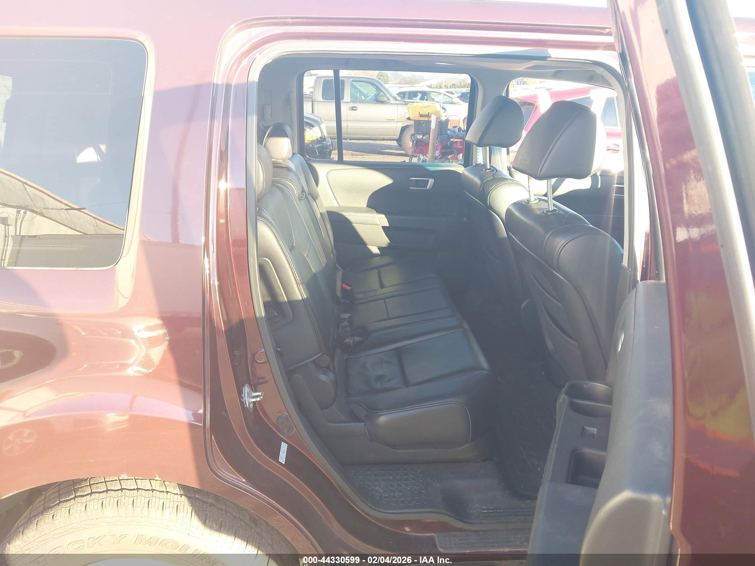 HONDA PILOT image 8