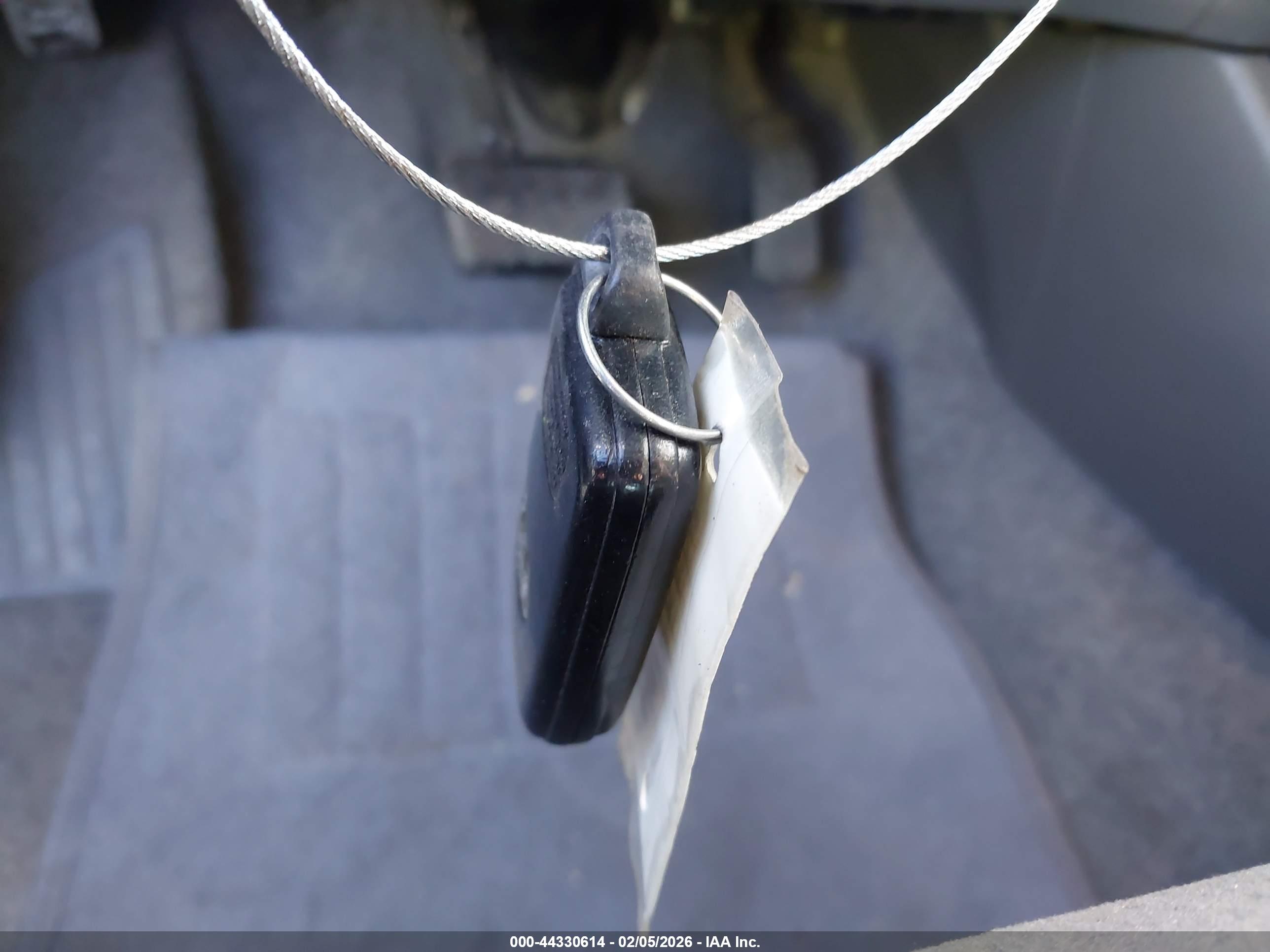 TOYOTA PRIUS image 11