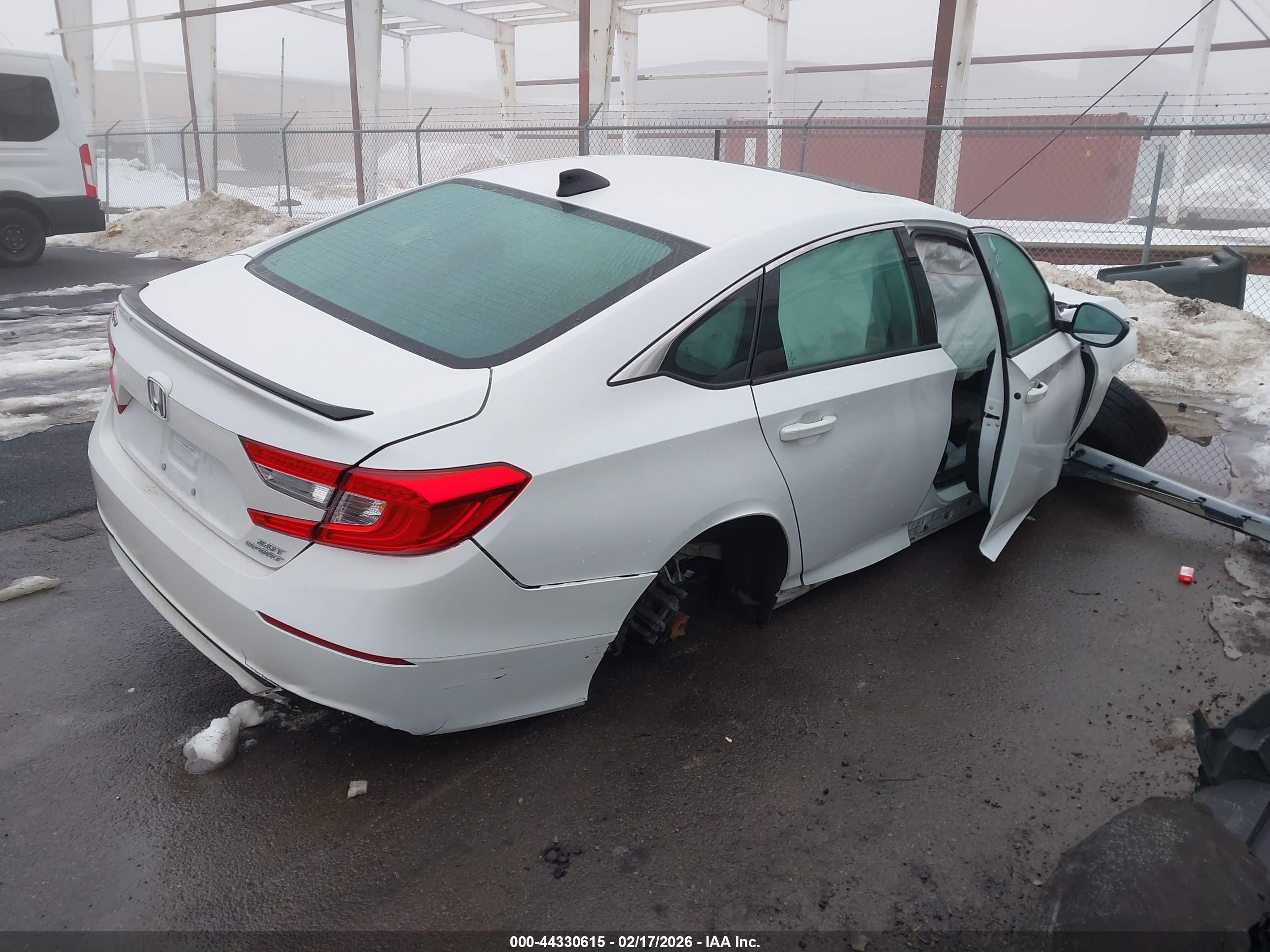 HONDA ACCORD image 4
