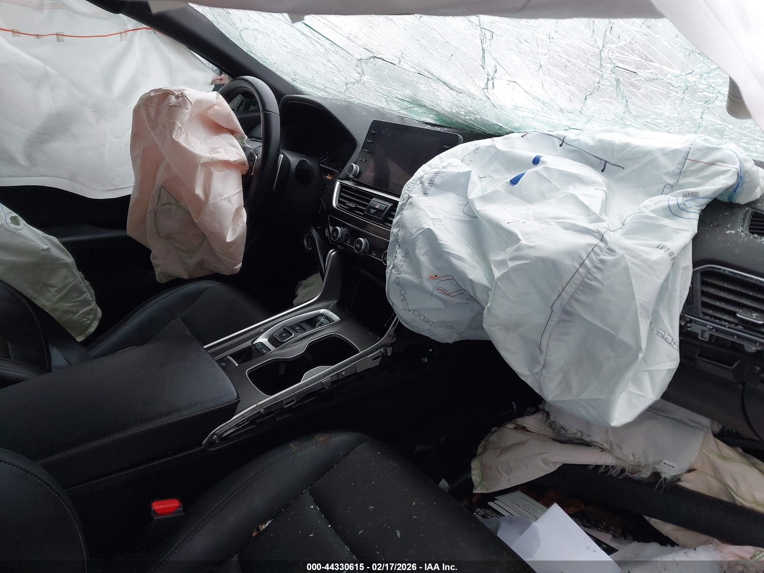 HONDA ACCORD image 5