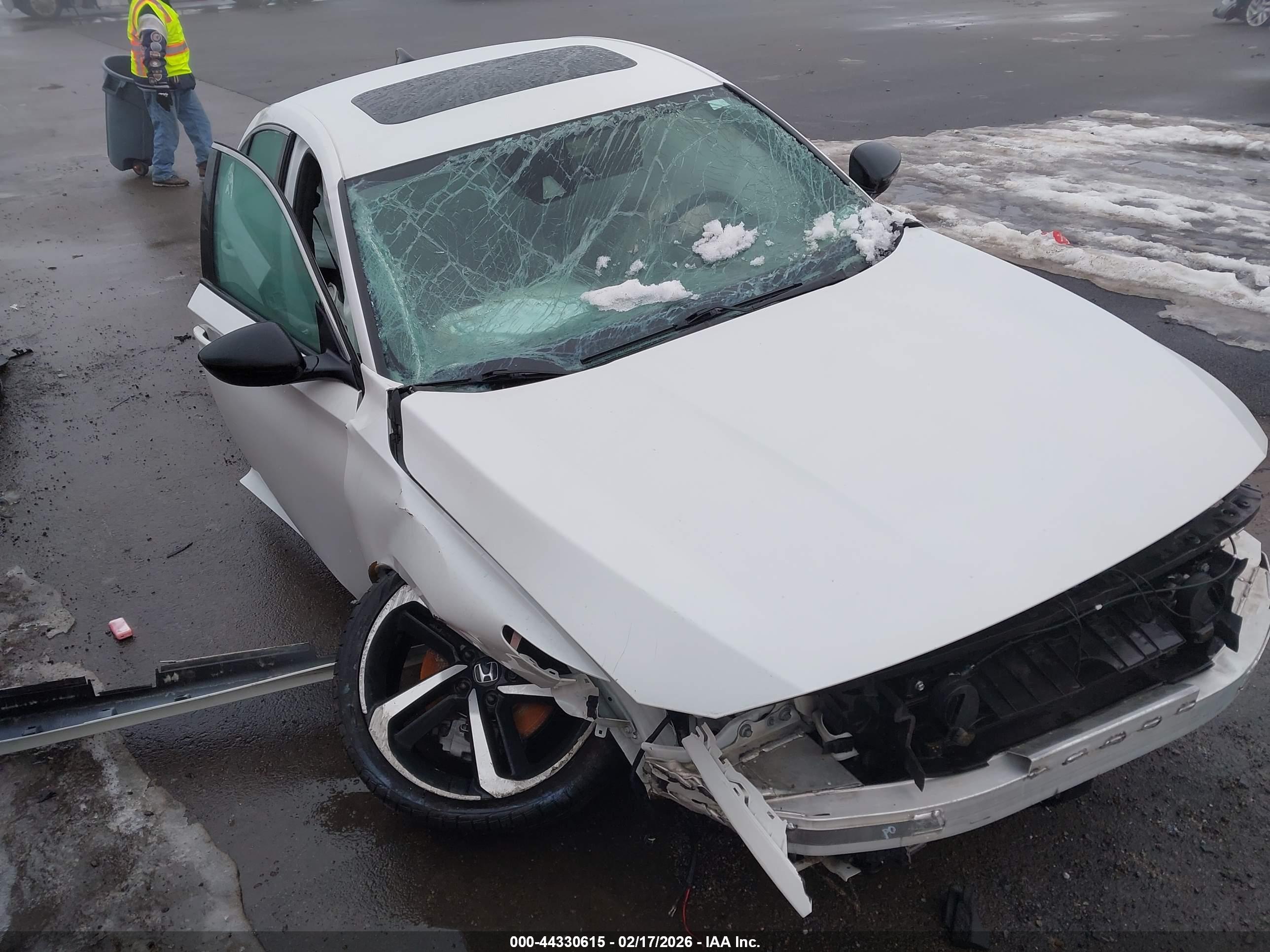 HONDA ACCORD image 6