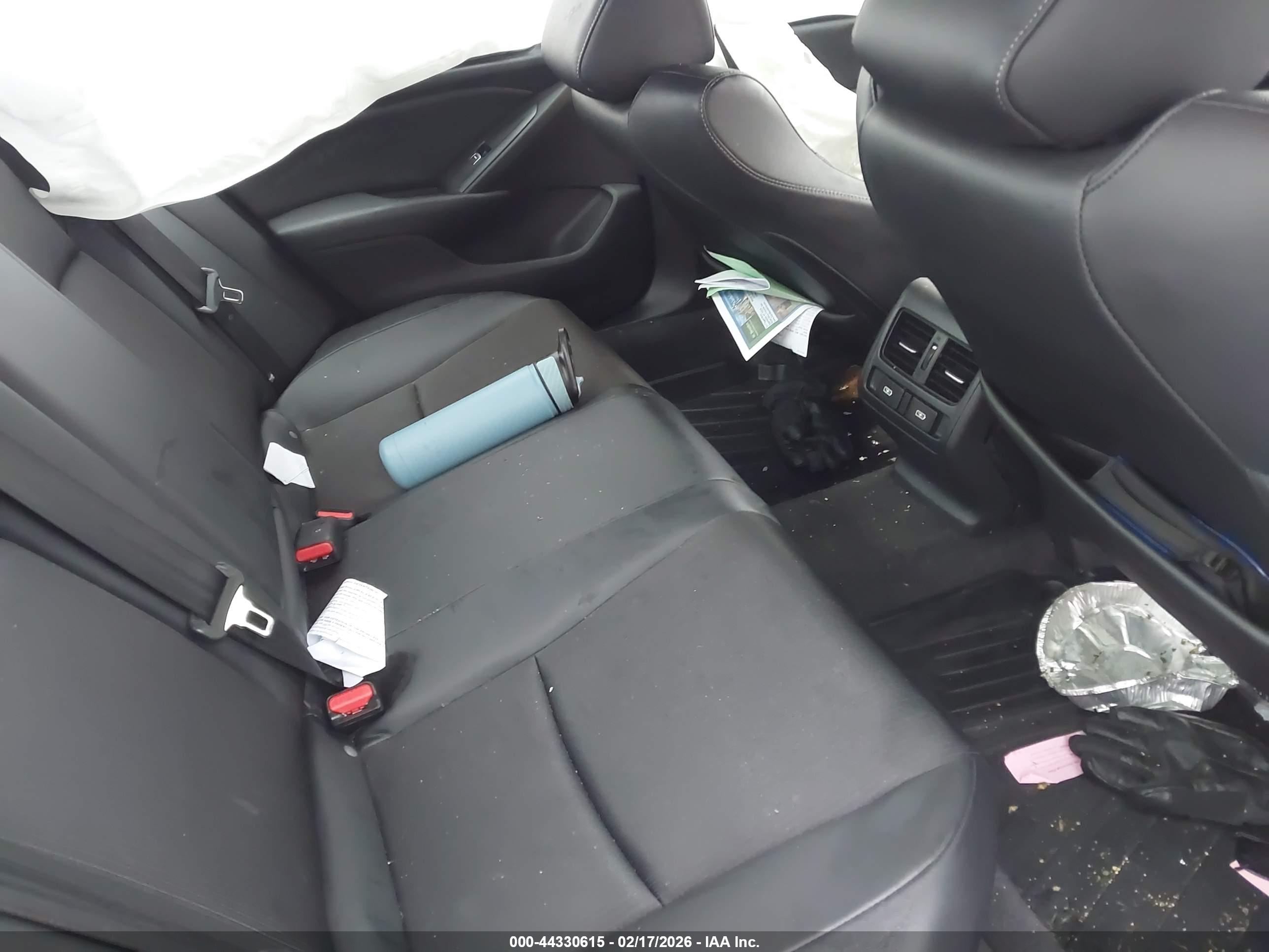 HONDA ACCORD image 8