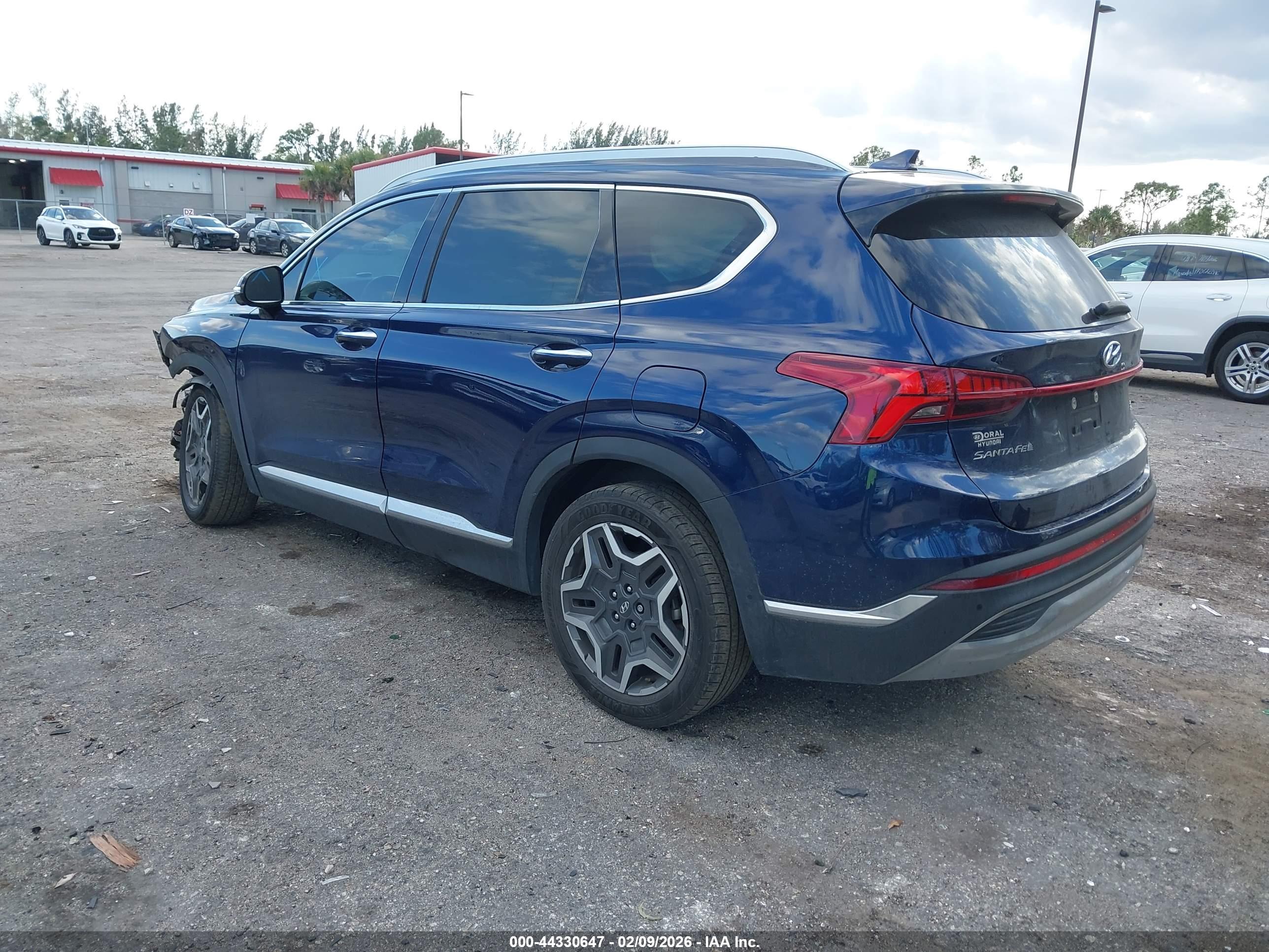 HYUNDAI SANTA image 3