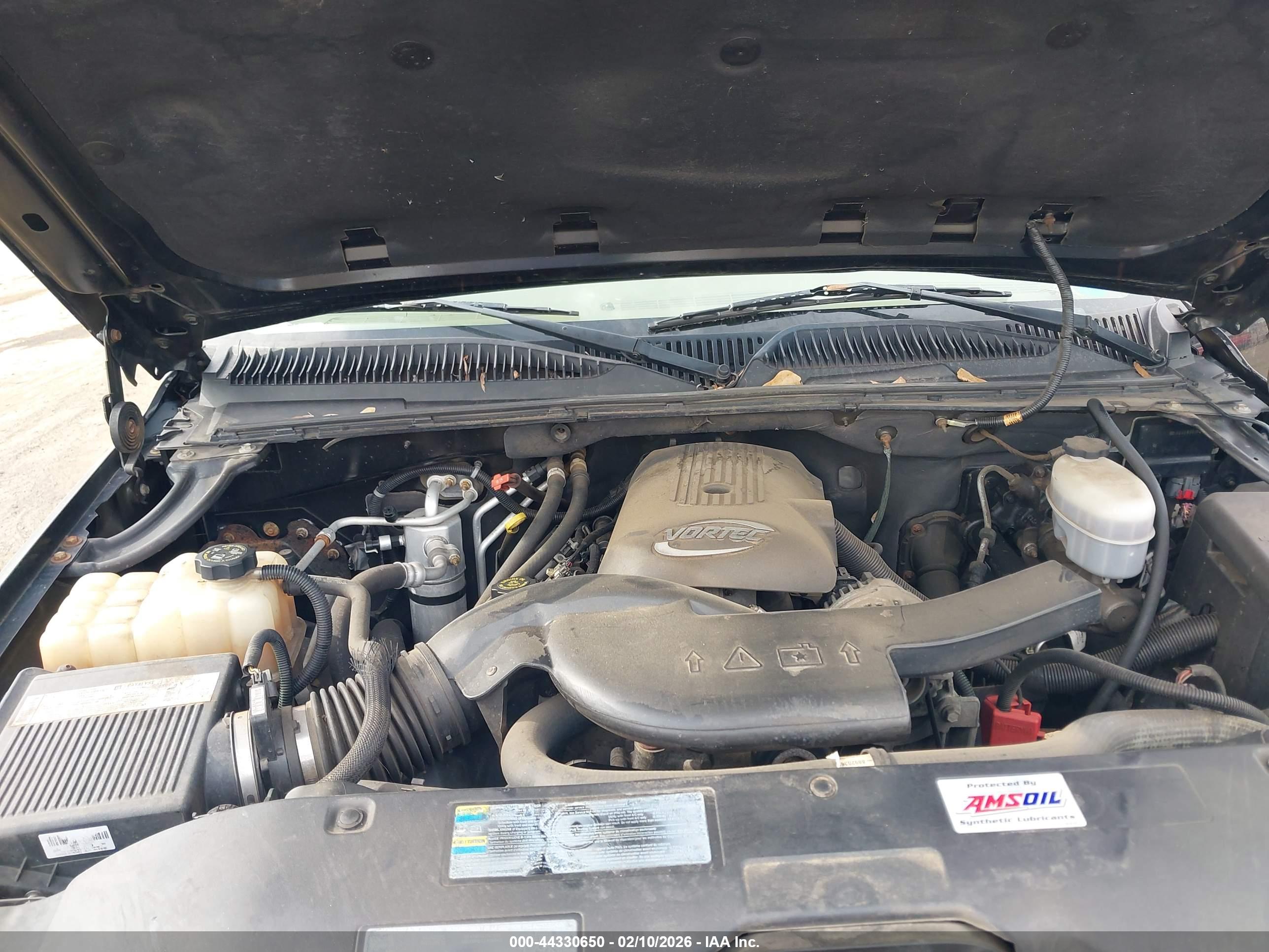 CHEVROLET TAHOE image 10