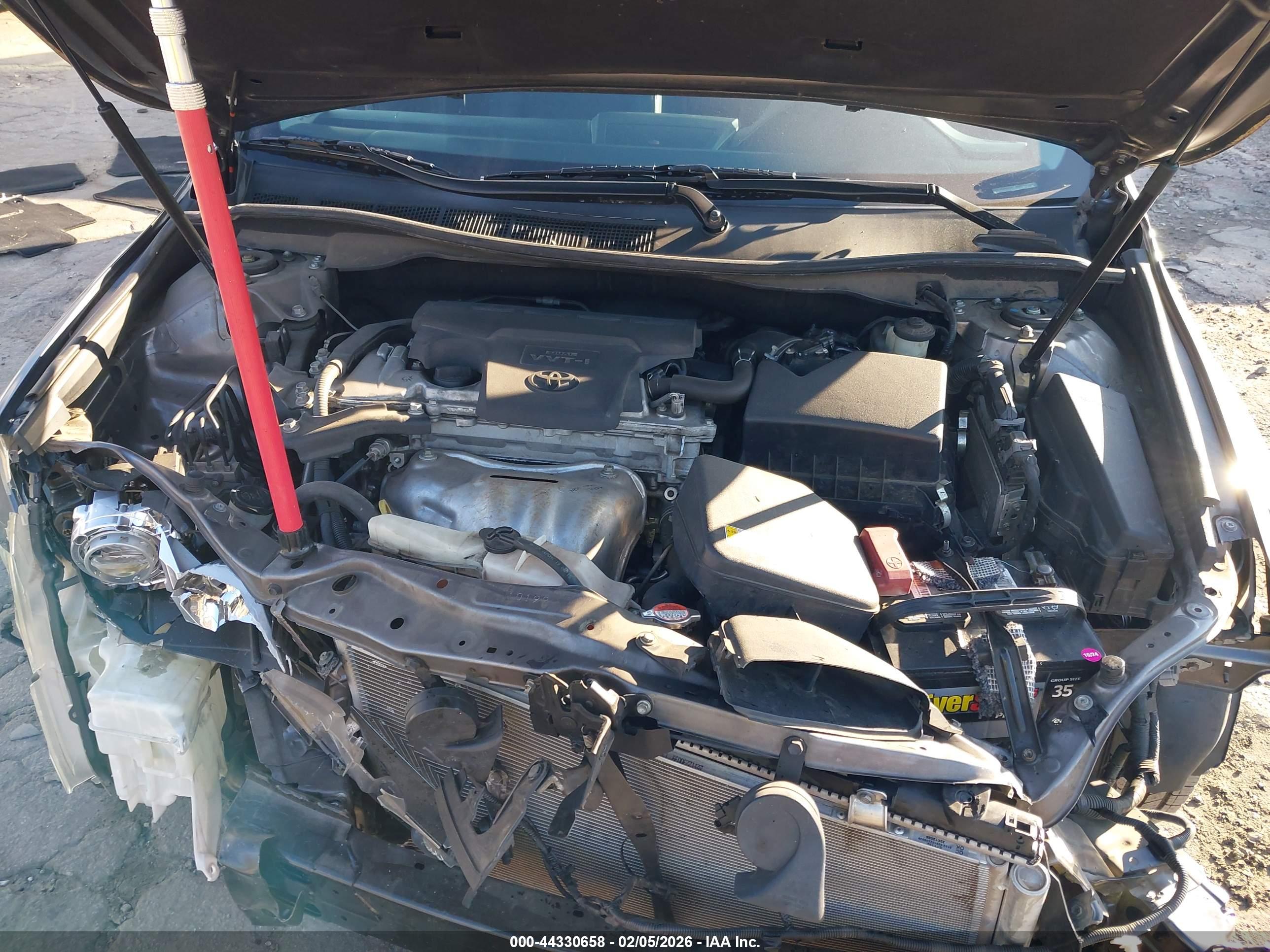TOYOTA CAMRY image 10