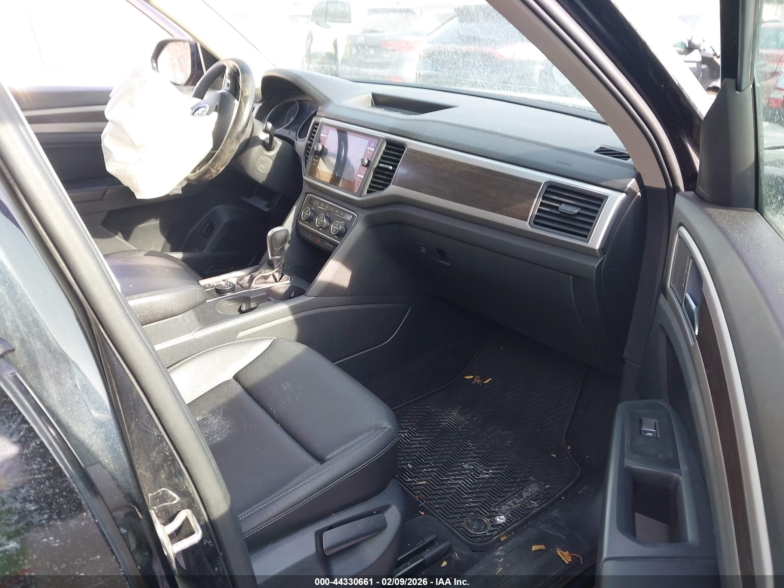 VOLKSWAGEN ATLAS image 5