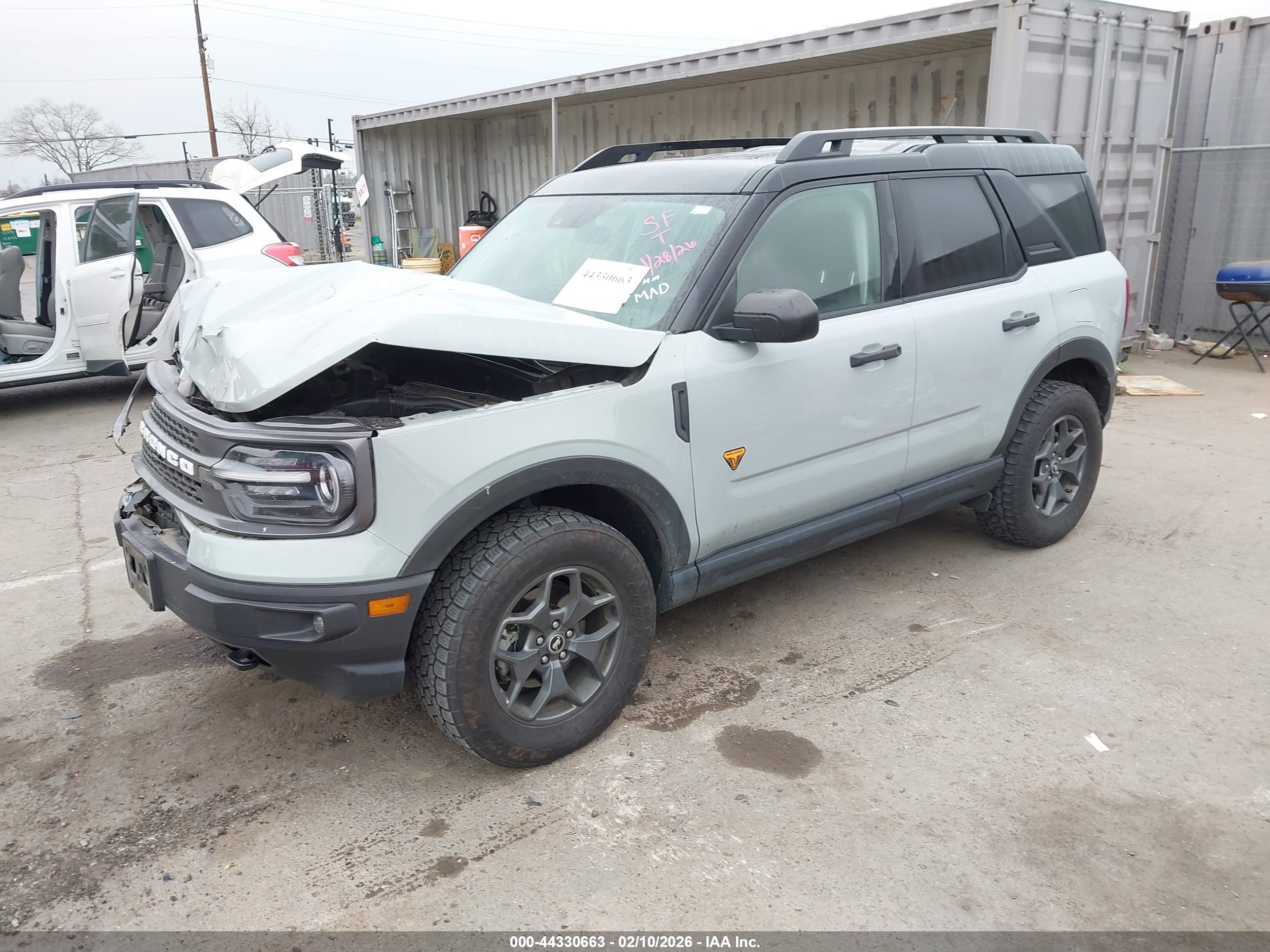 FORD BRONCO image 2