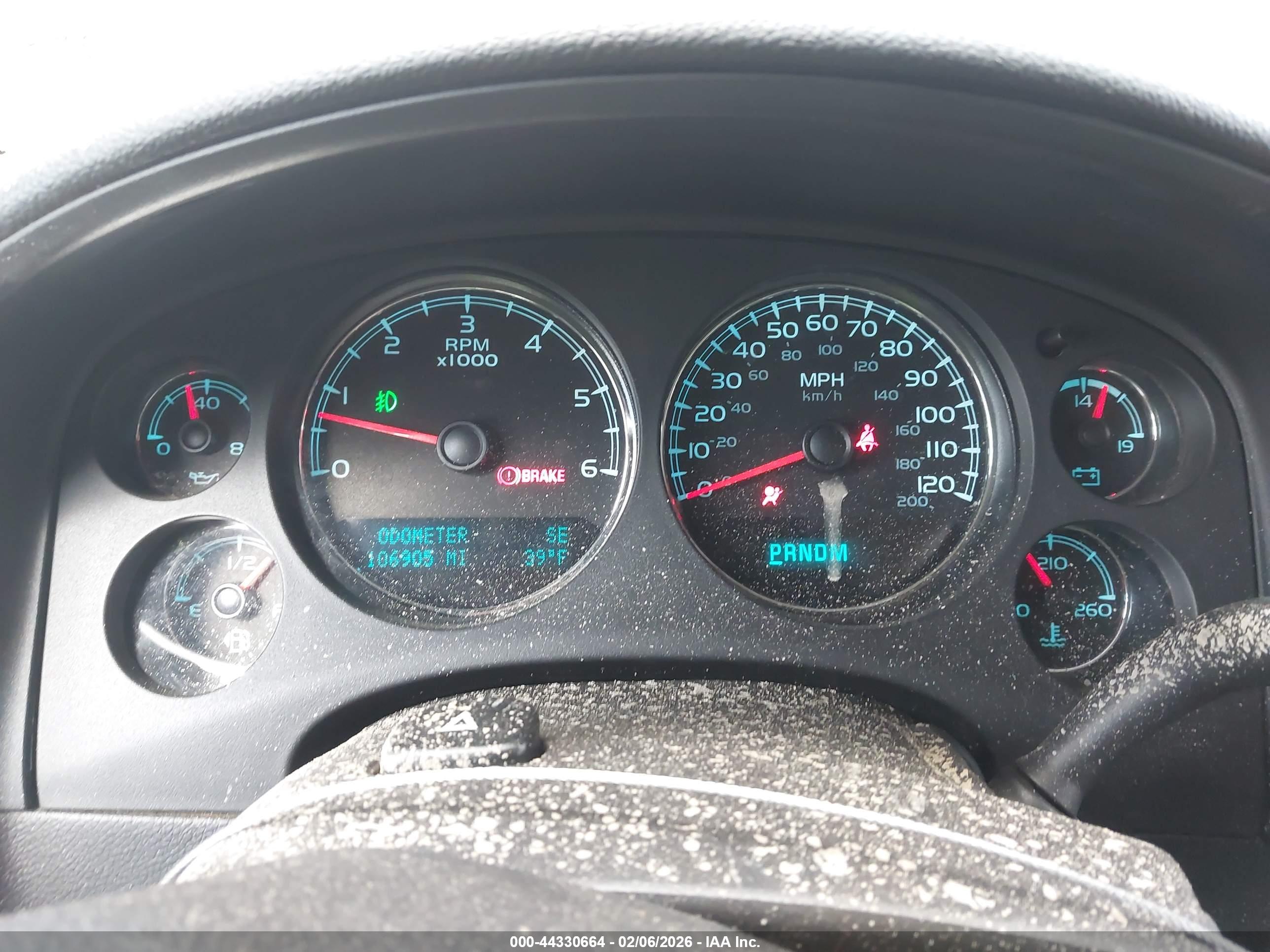 CHEVROLET TAHOE image 7