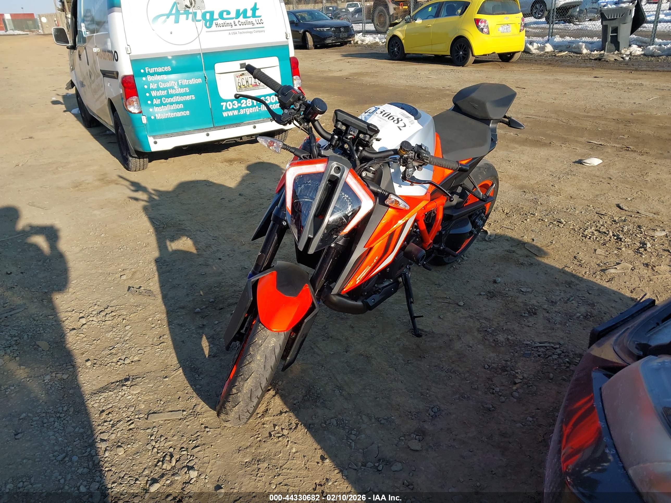 KTM 1290 image 2