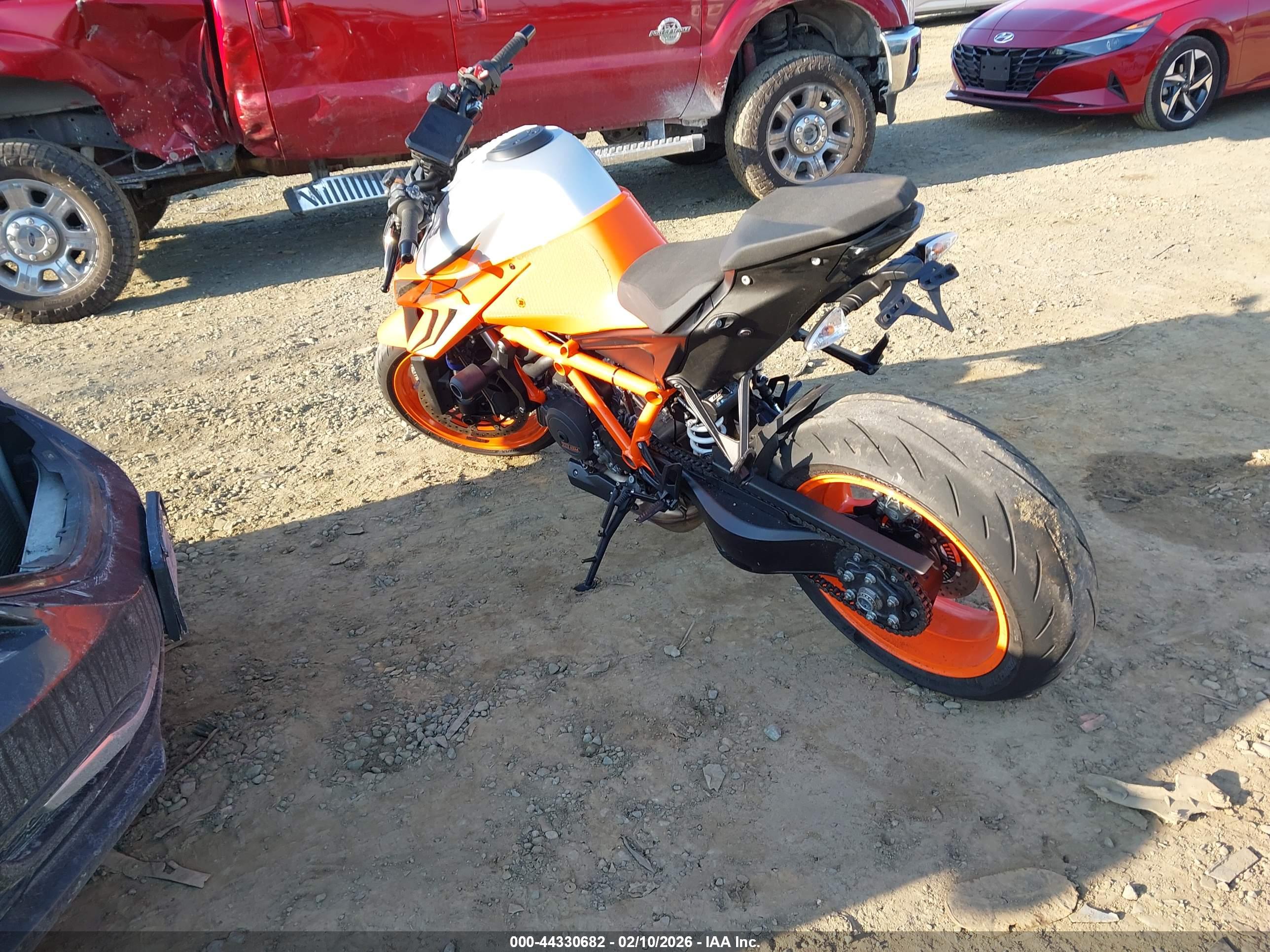 KTM 1290 image 3