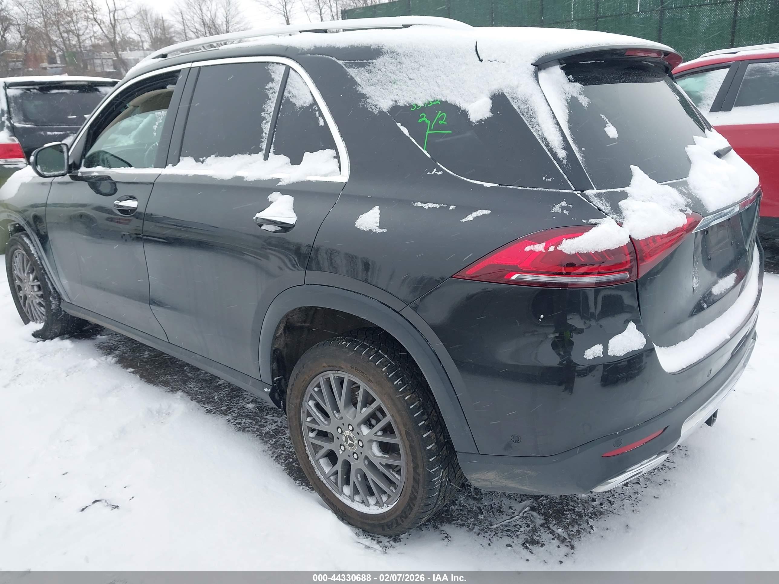 MERCEDES-BENZ GLE image 3