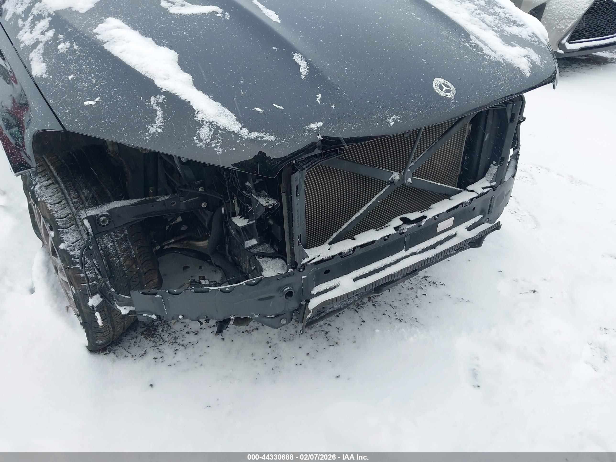 MERCEDES-BENZ GLE image 6