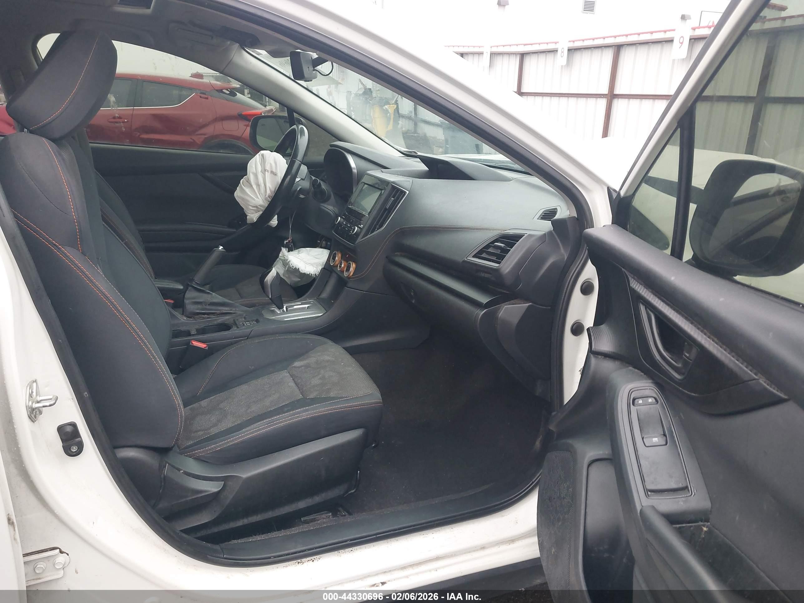SUBARU CROSSTREK image 5