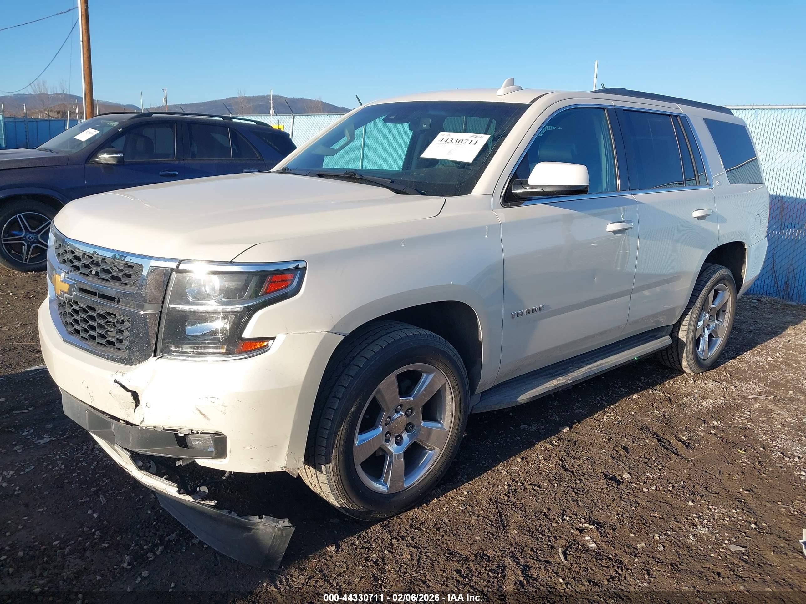 CHEVROLET TAHOE image 2